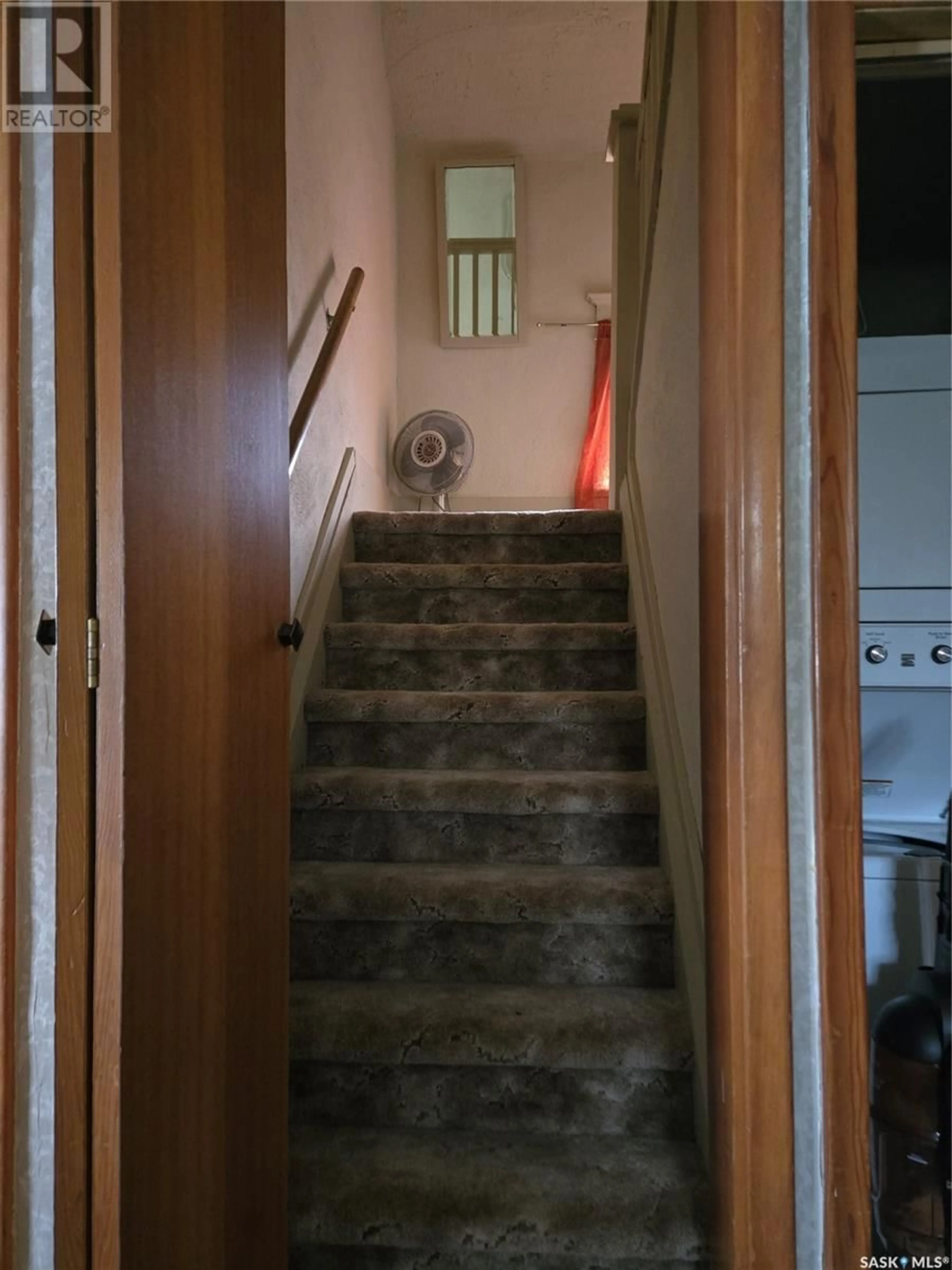 Stairs for 304 2ND AVE, Avonlea Saskatchewan S0H0C0