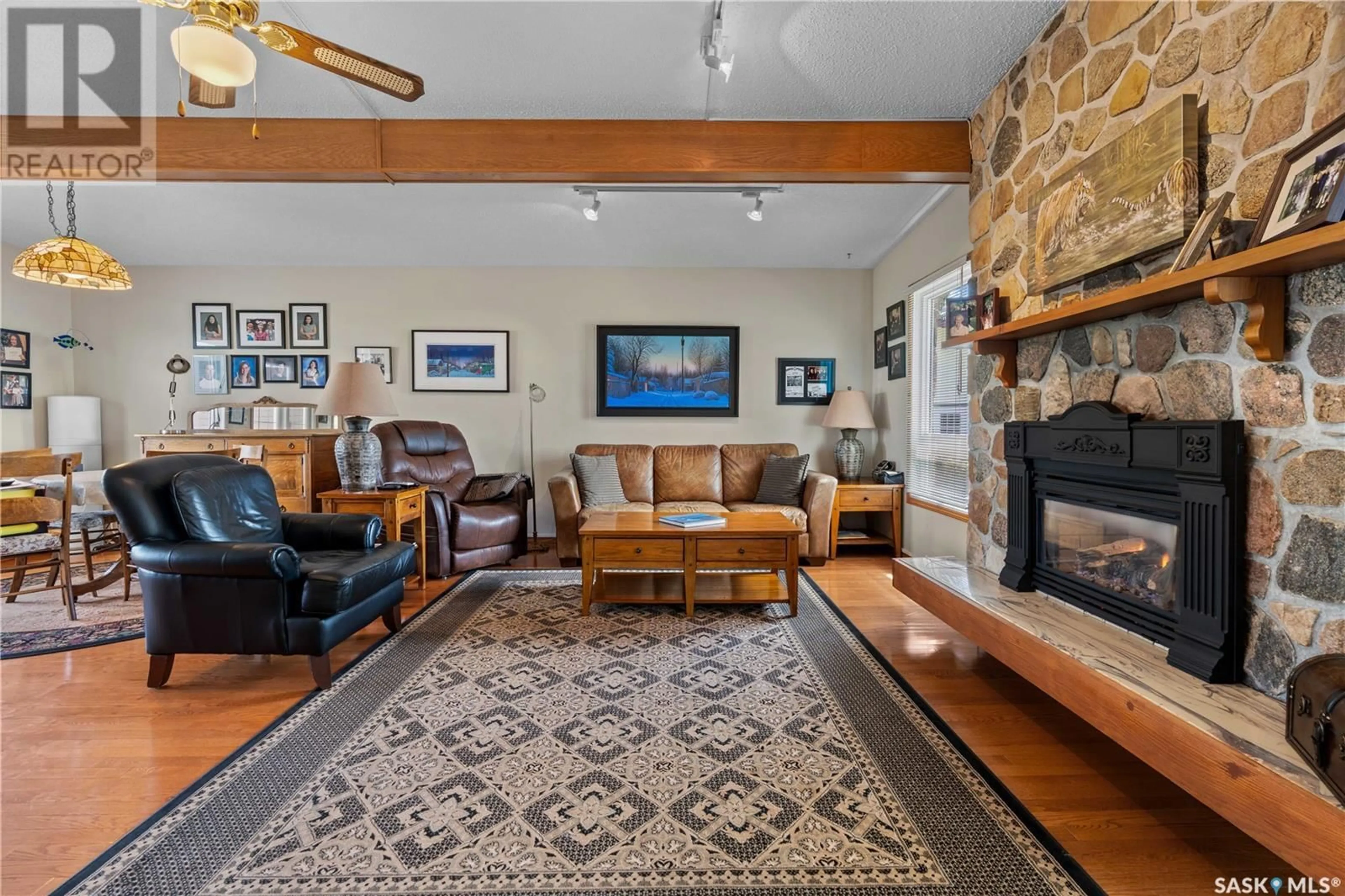 Living room with furniture, unknown for 107 BARBER PLACE, Regina Beach Saskatchewan S0G4C0