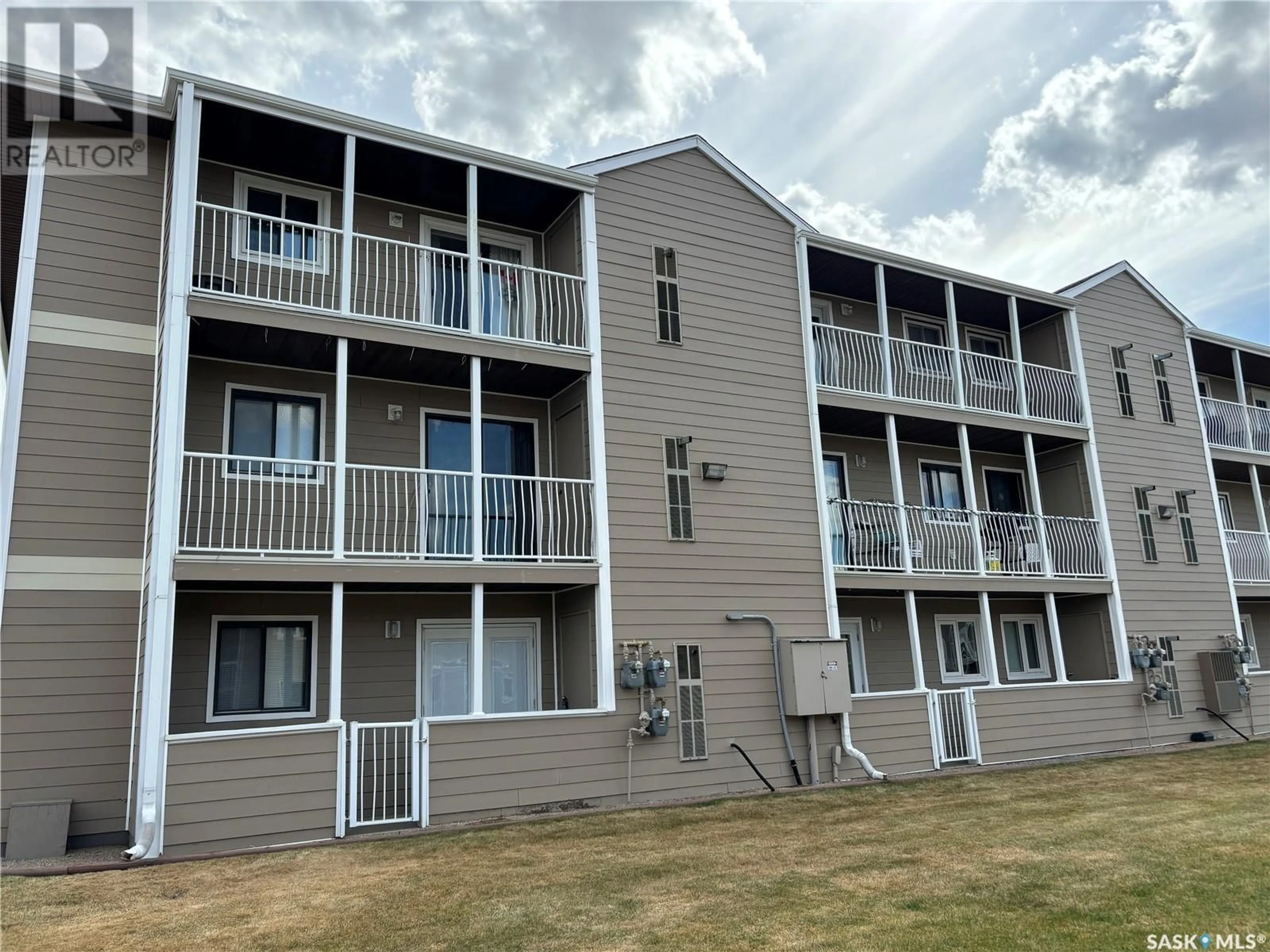 Unknown for 6575 - 12 ROCHDALE BOULEVARD, Regina Saskatchewan S4X2Z1