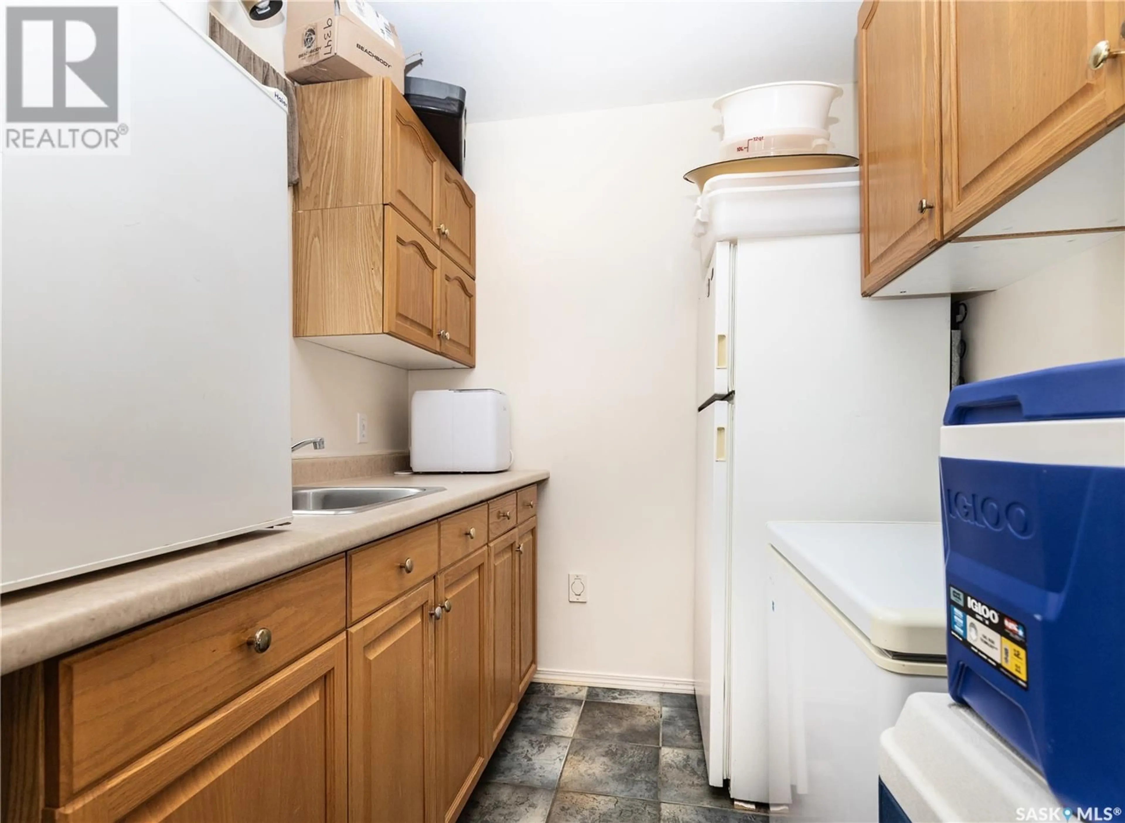 Standard kitchen, unknown for BORDEN ACREAGE, Great Bend Rm No. 405 Saskatchewan S0K0N0