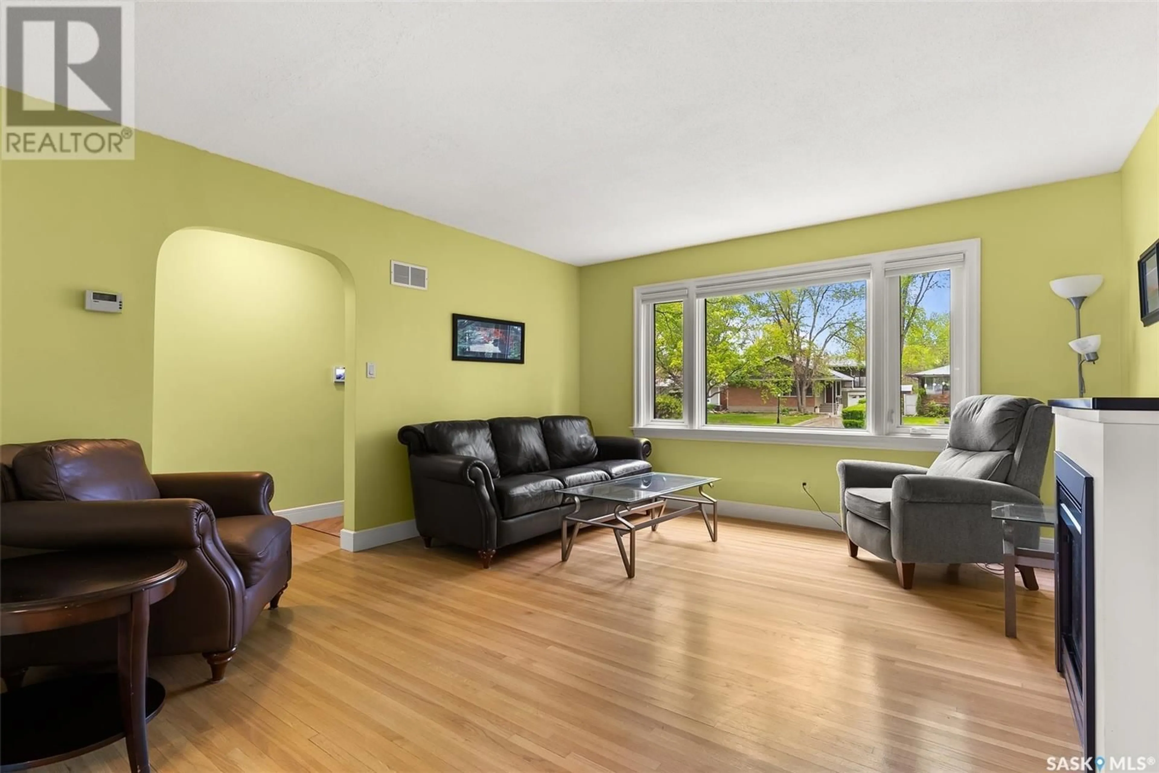 Living room with furniture, unknown for 3311 HILL AVENUE, Regina Saskatchewan S4S0W8