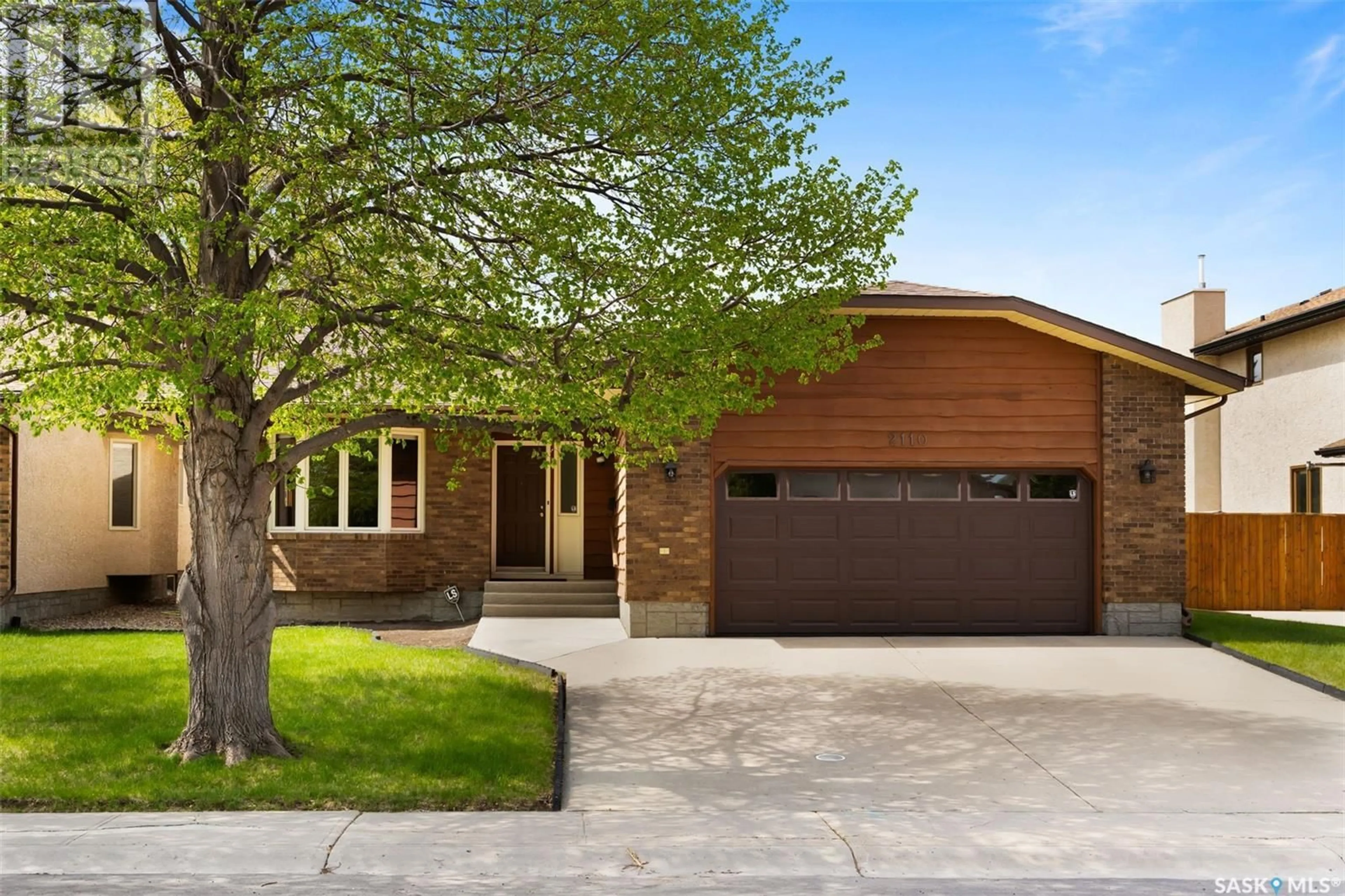 Home with brick exterior material, street for 2110 HANOVER CRESCENT, Regina Saskatchewan S4V0Z6