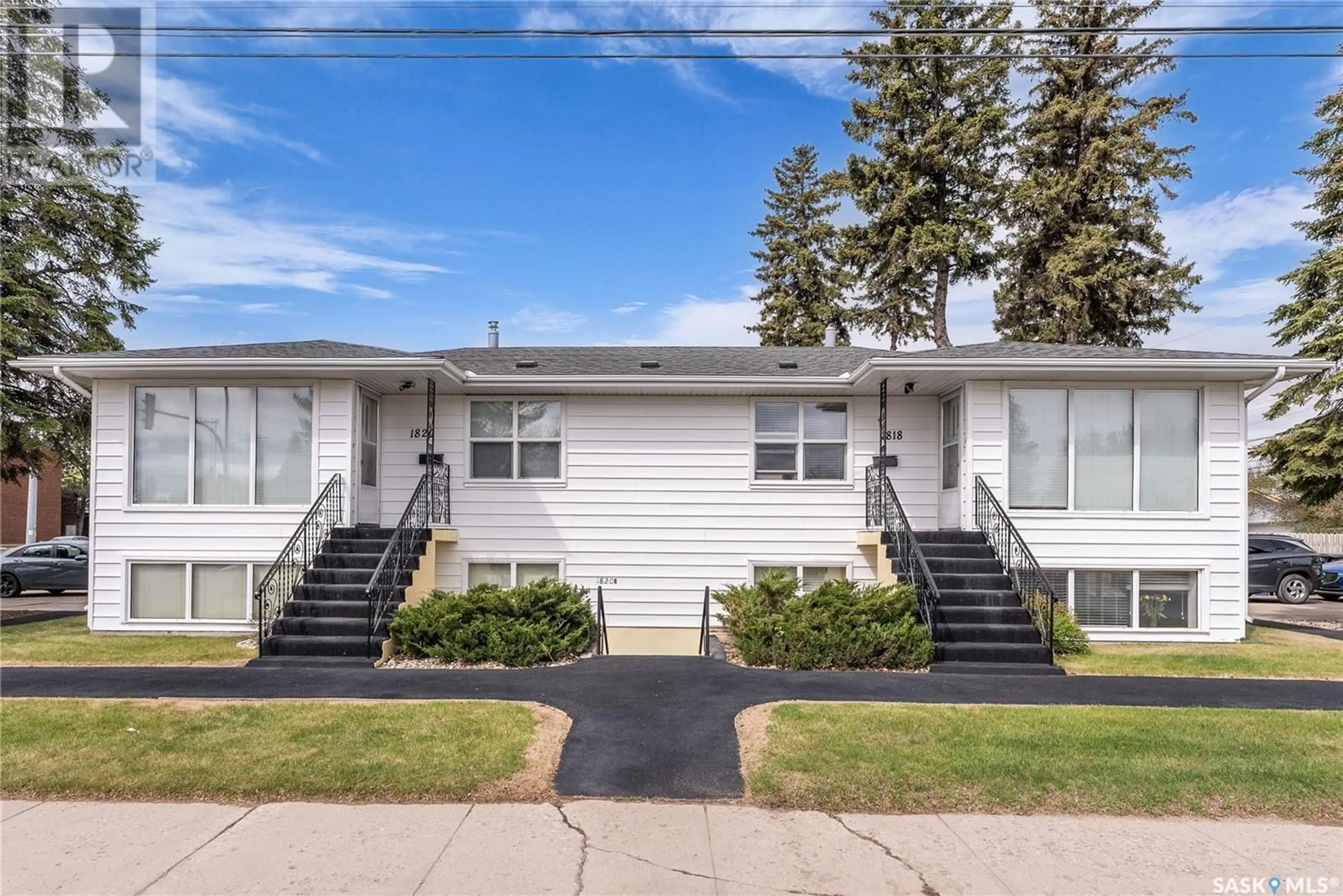 Unknown for 1818-1820 CLARENCE AVENUE, Saskatoon Saskatchewan S7H2G1