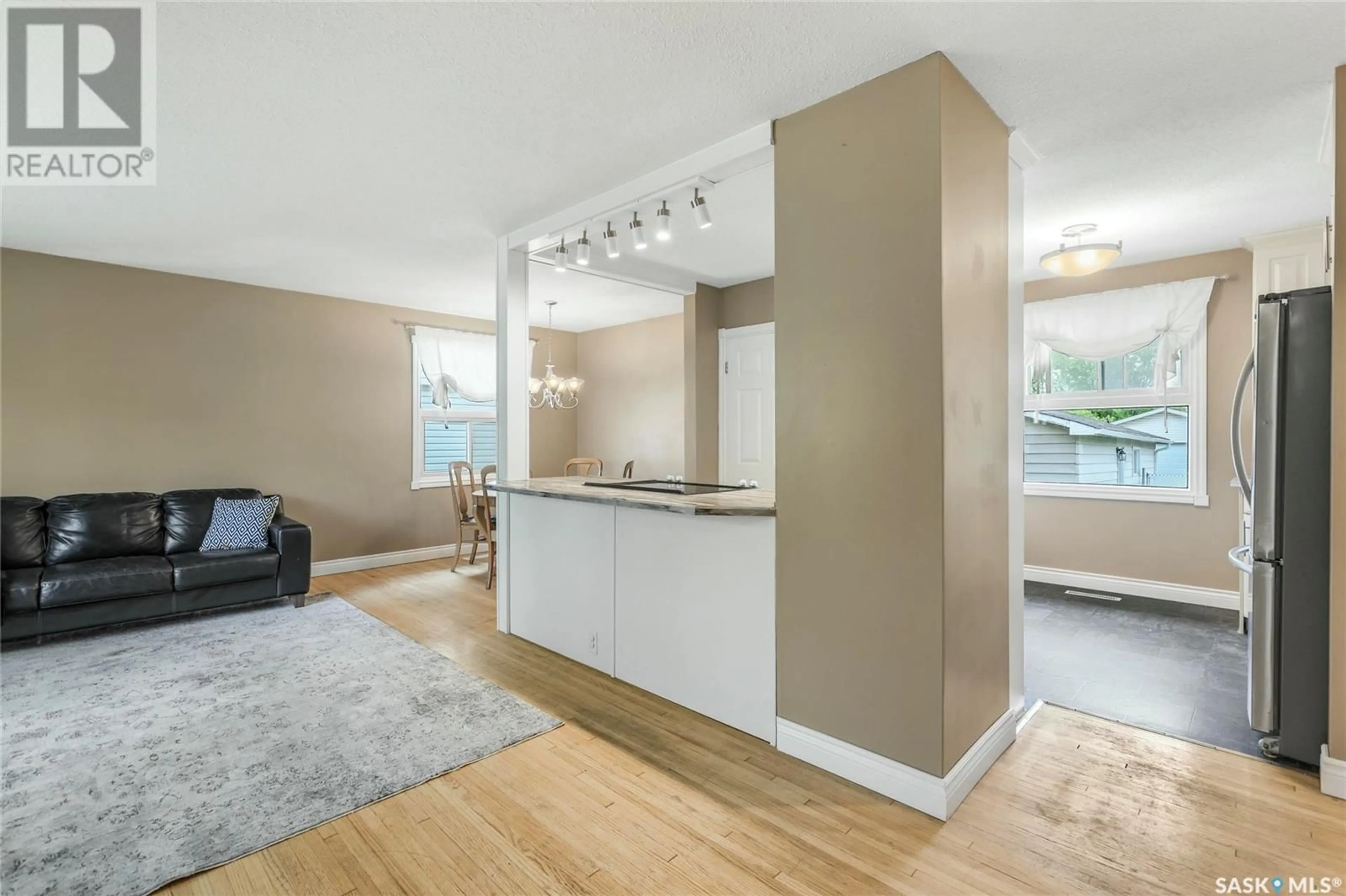 Open concept kitchen, unknown for 2755 PARK STREET, Regina Saskatchewan S4N2R4