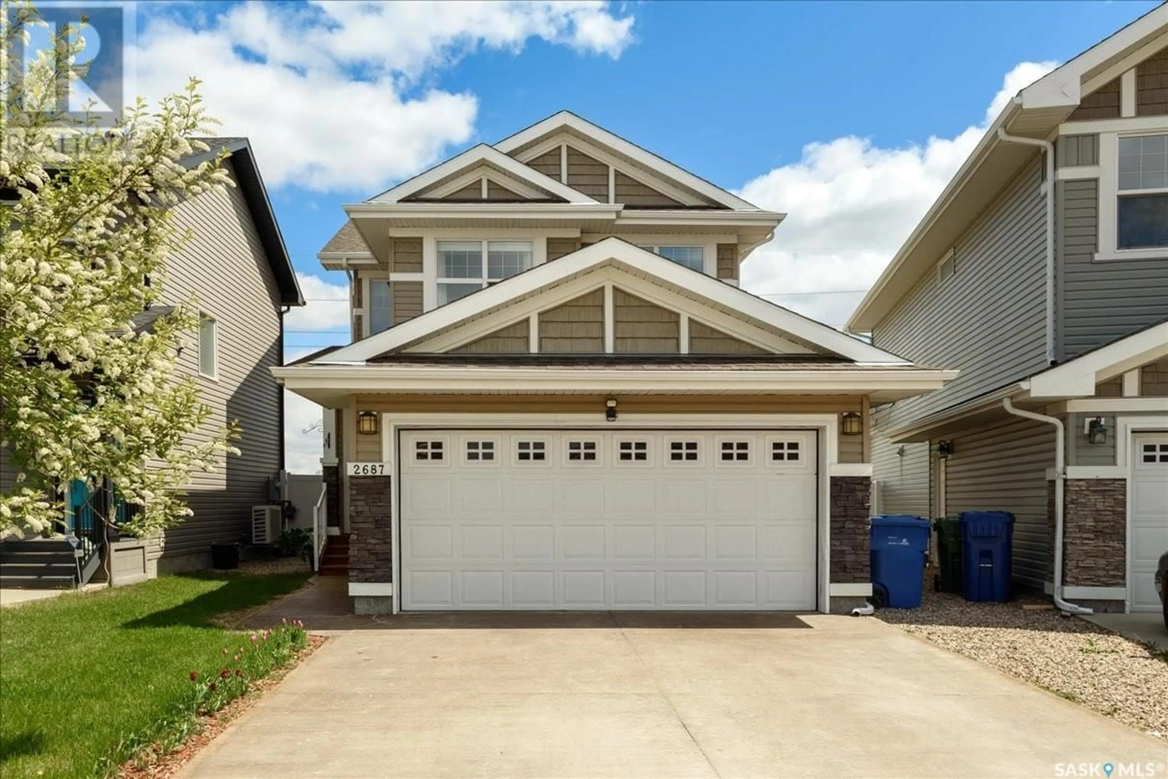 Home with vinyl exterior material, street for 2687 MAKOWSKY CRESCENT, Regina Saskatchewan S4X0M5