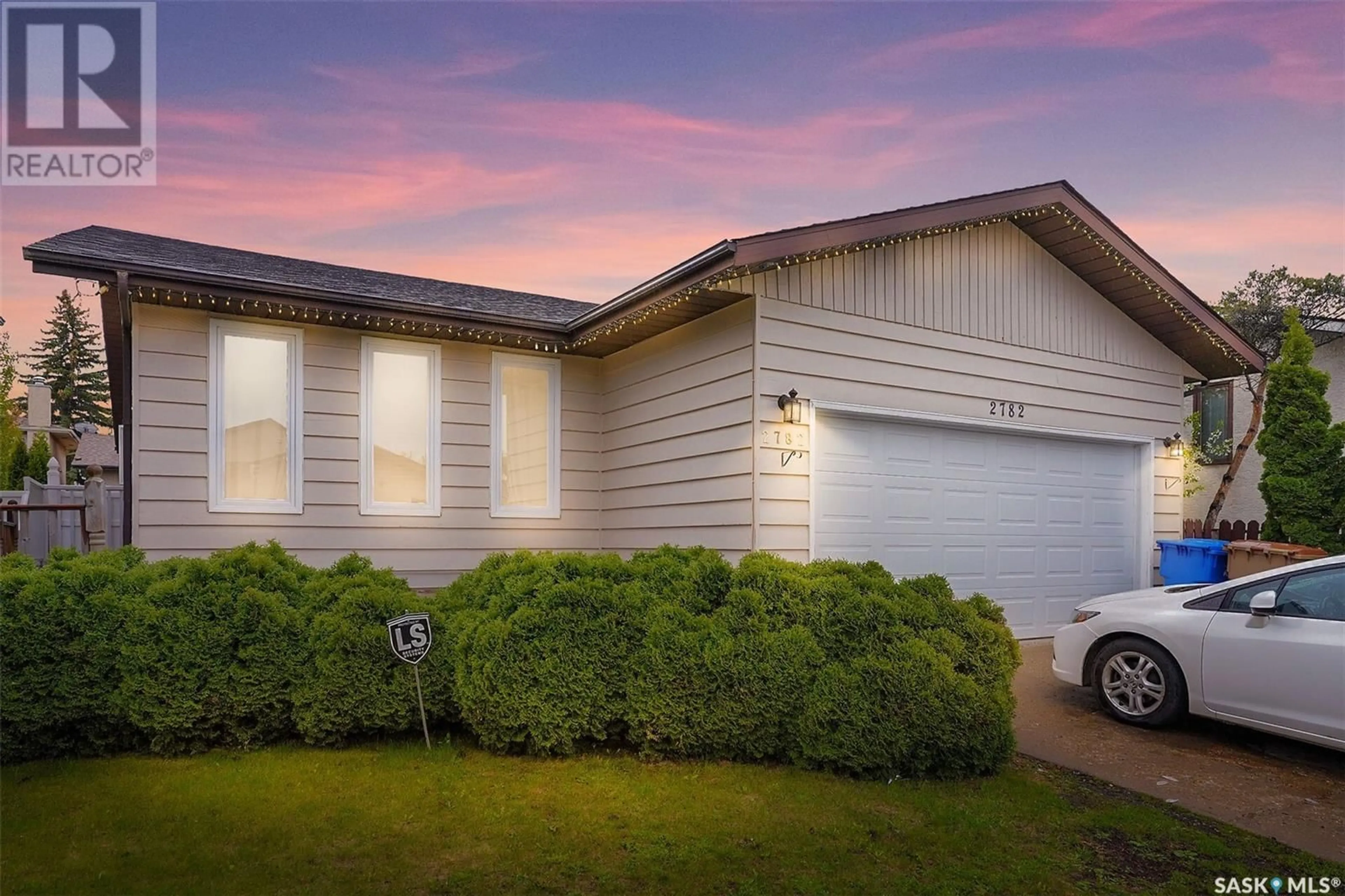 Home with vinyl exterior material, street for 2782 SCHWEITZER DRIVE, Regina Saskatchewan S4V1C5