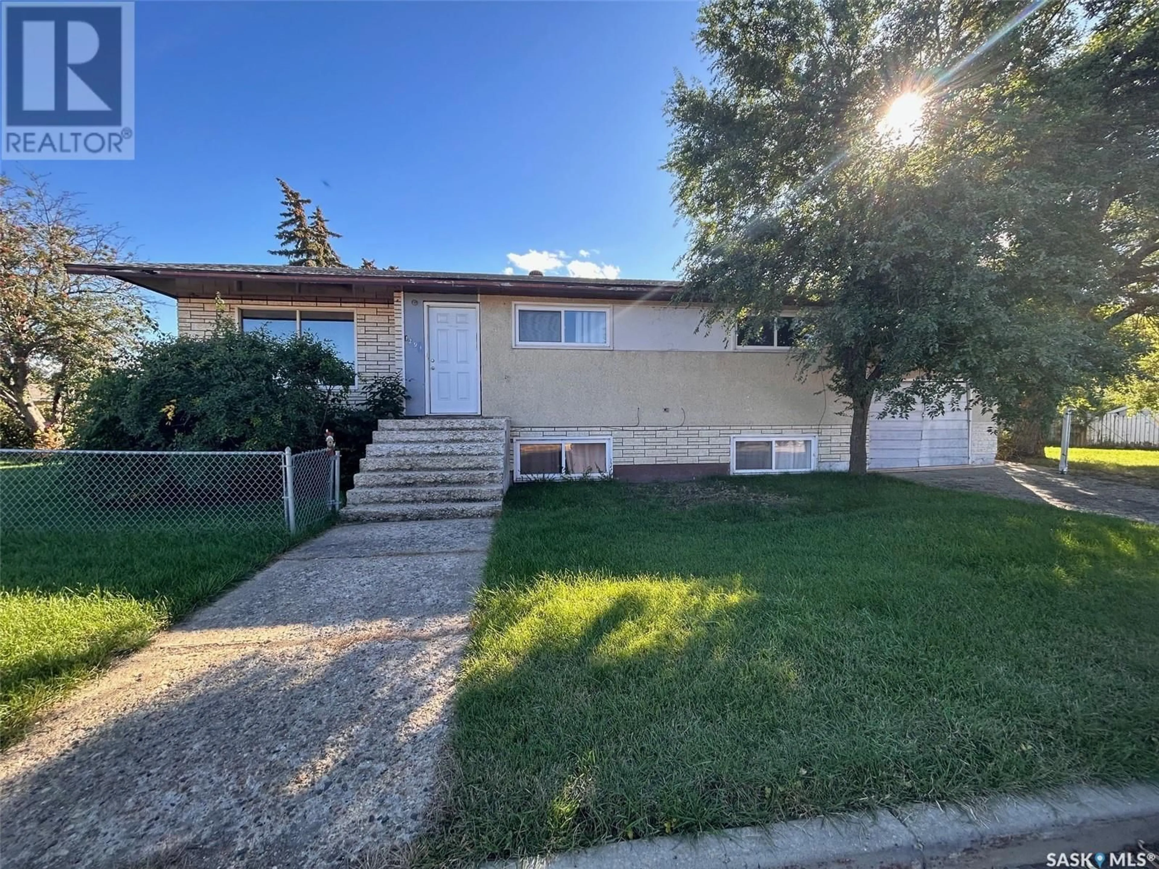 Unknown for 1291 111TH STREET, North Battleford Saskatchewan S9A2K5