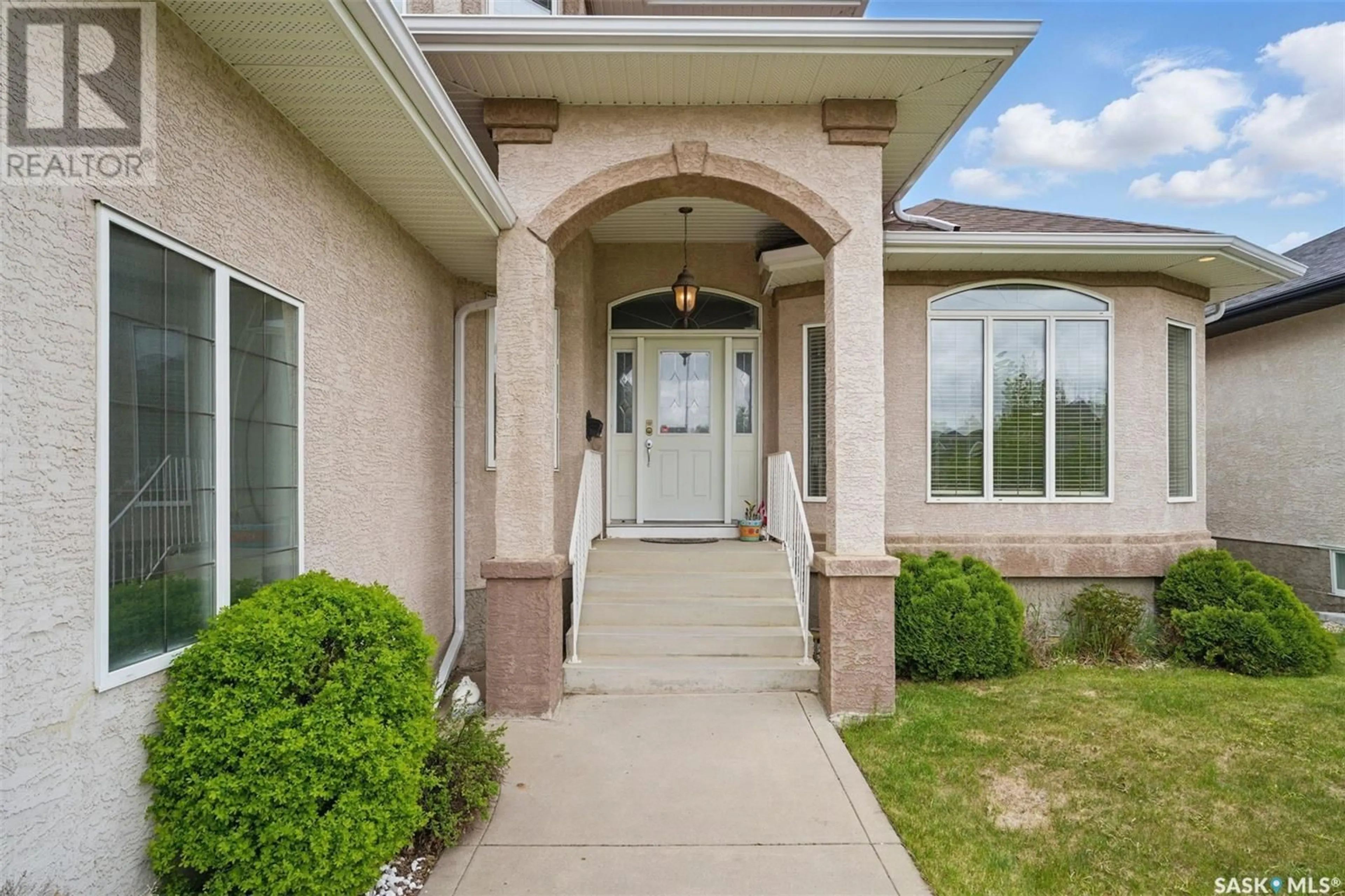 Unknown for 1303 BEECHMONT CRESCENT, Saskatoon Saskatchewan S7V1E1
