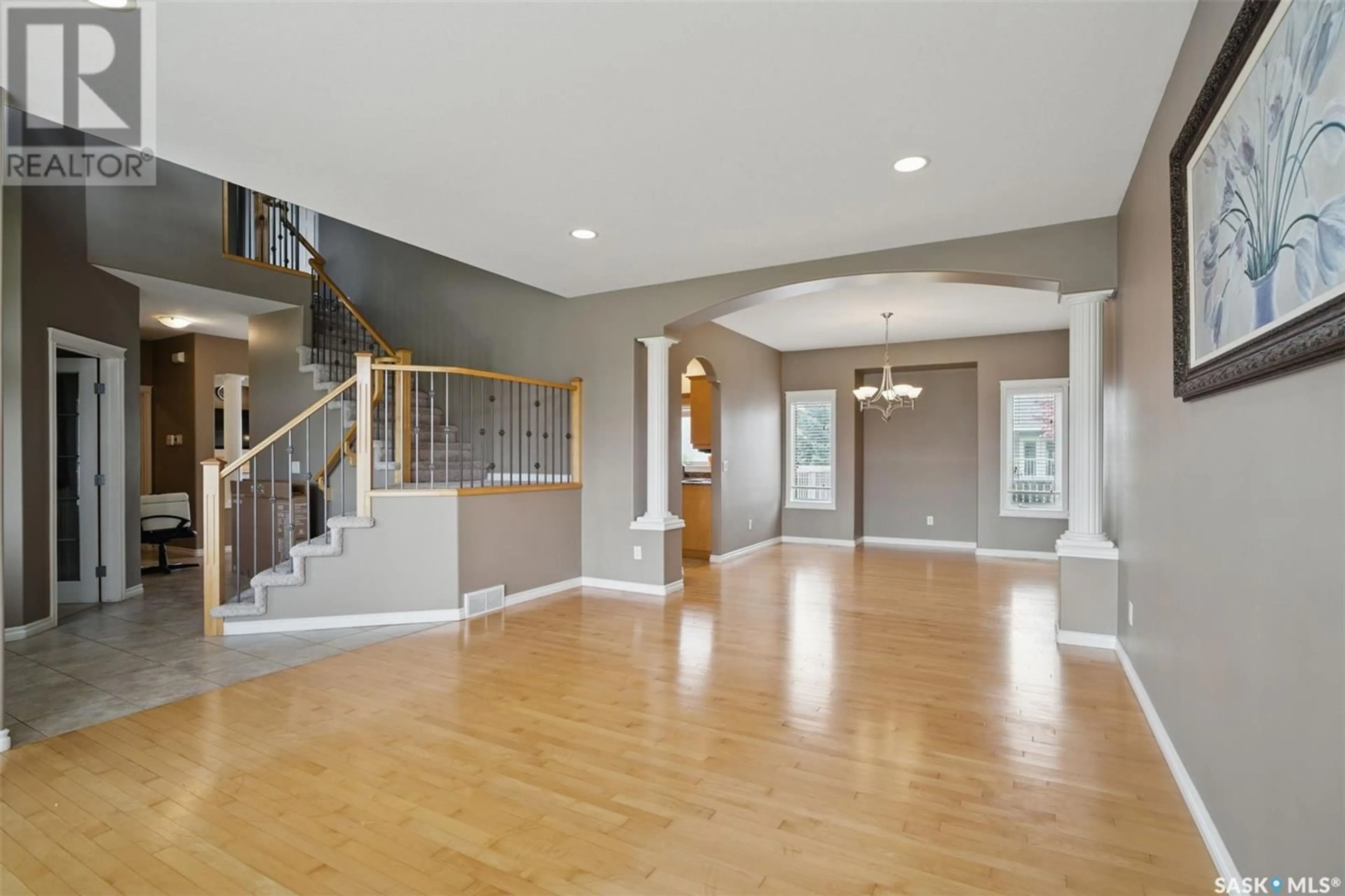 Unknown for 1303 BEECHMONT CRESCENT, Saskatoon Saskatchewan S7V1E1