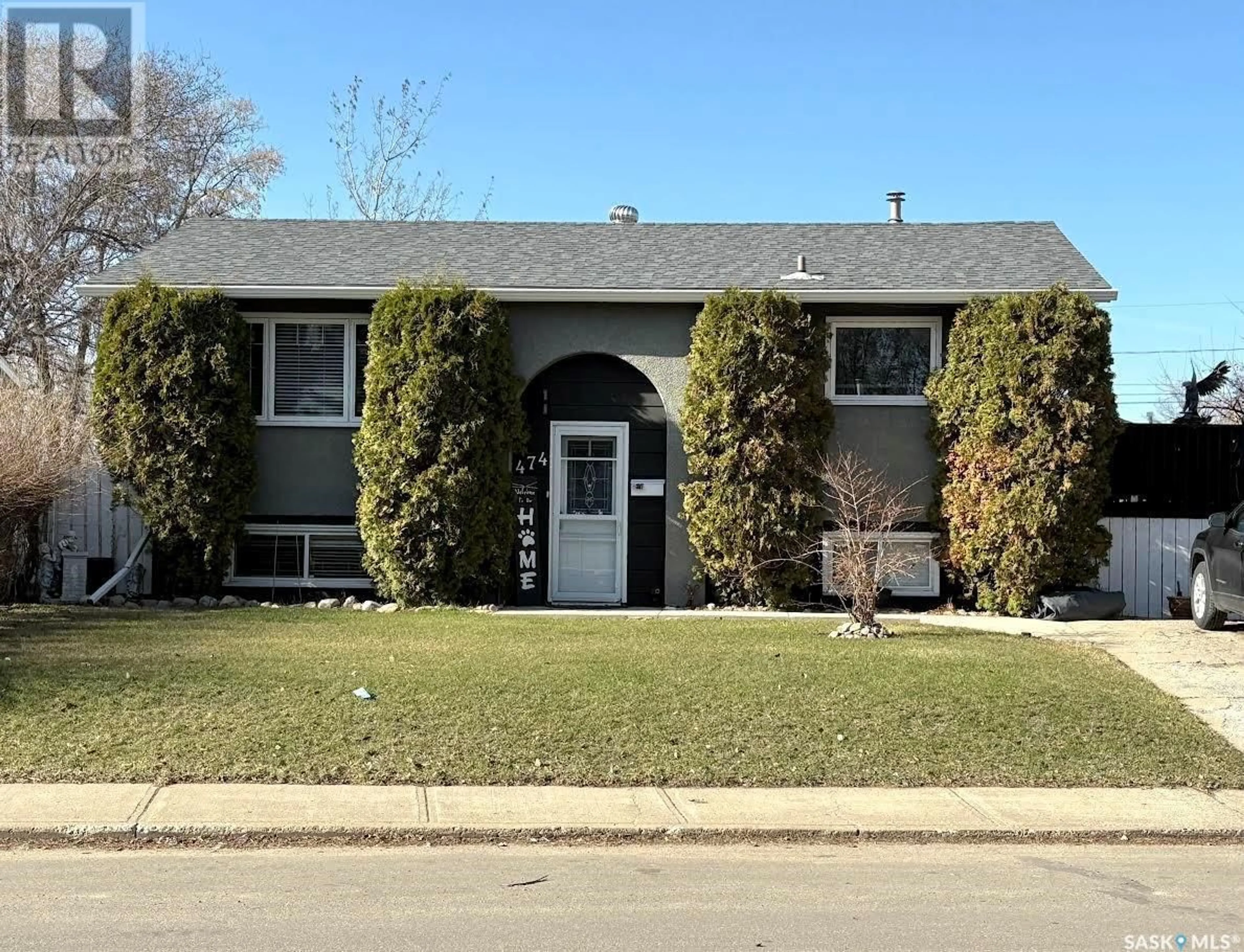 Home with vinyl exterior material, street for 474 MACARTHUR DRIVE, Prince Albert Saskatchewan S6V5X4