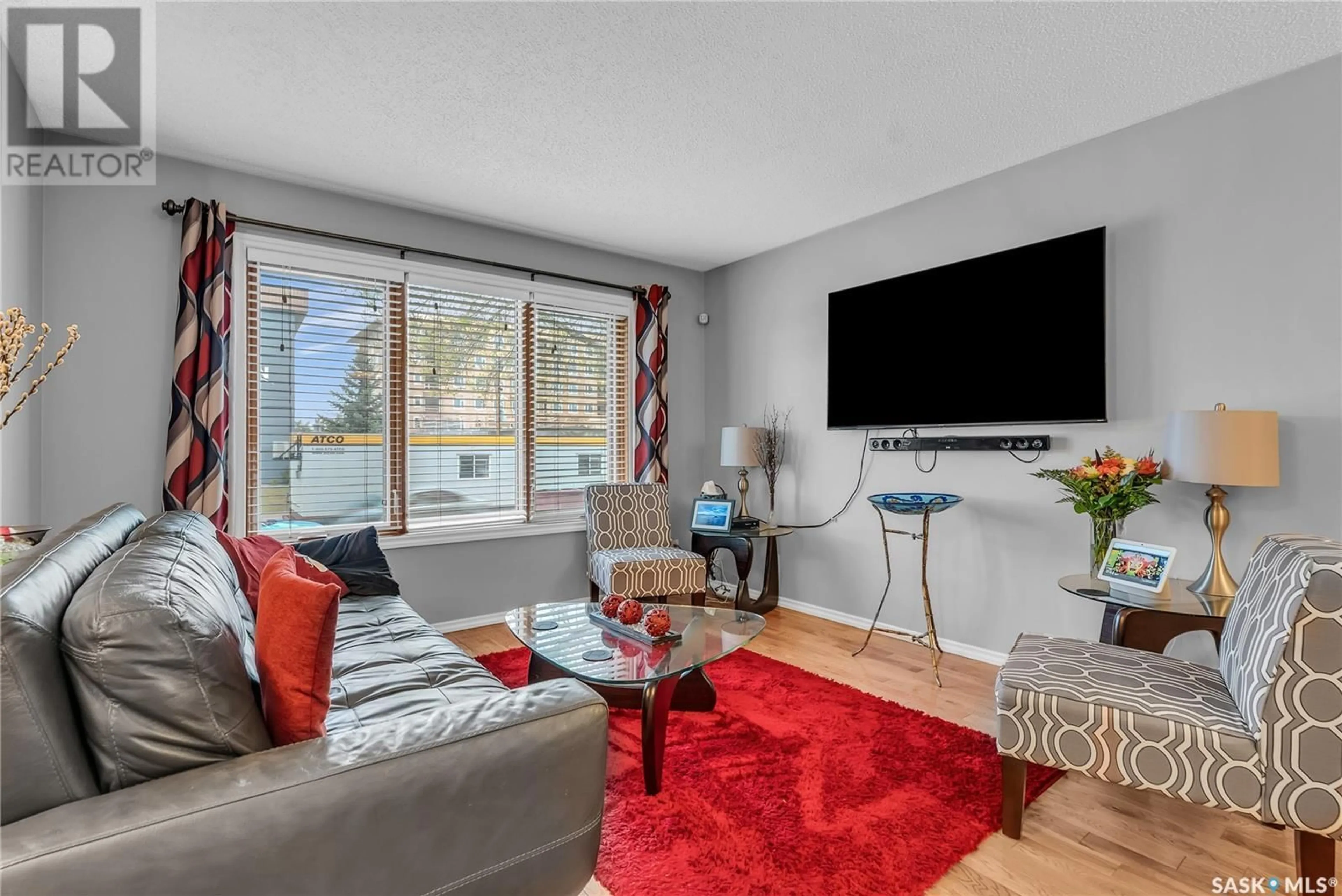 Living room with furniture, unknown for 607 WEBSTER STREET, Saskatoon Saskatchewan S7N3G6