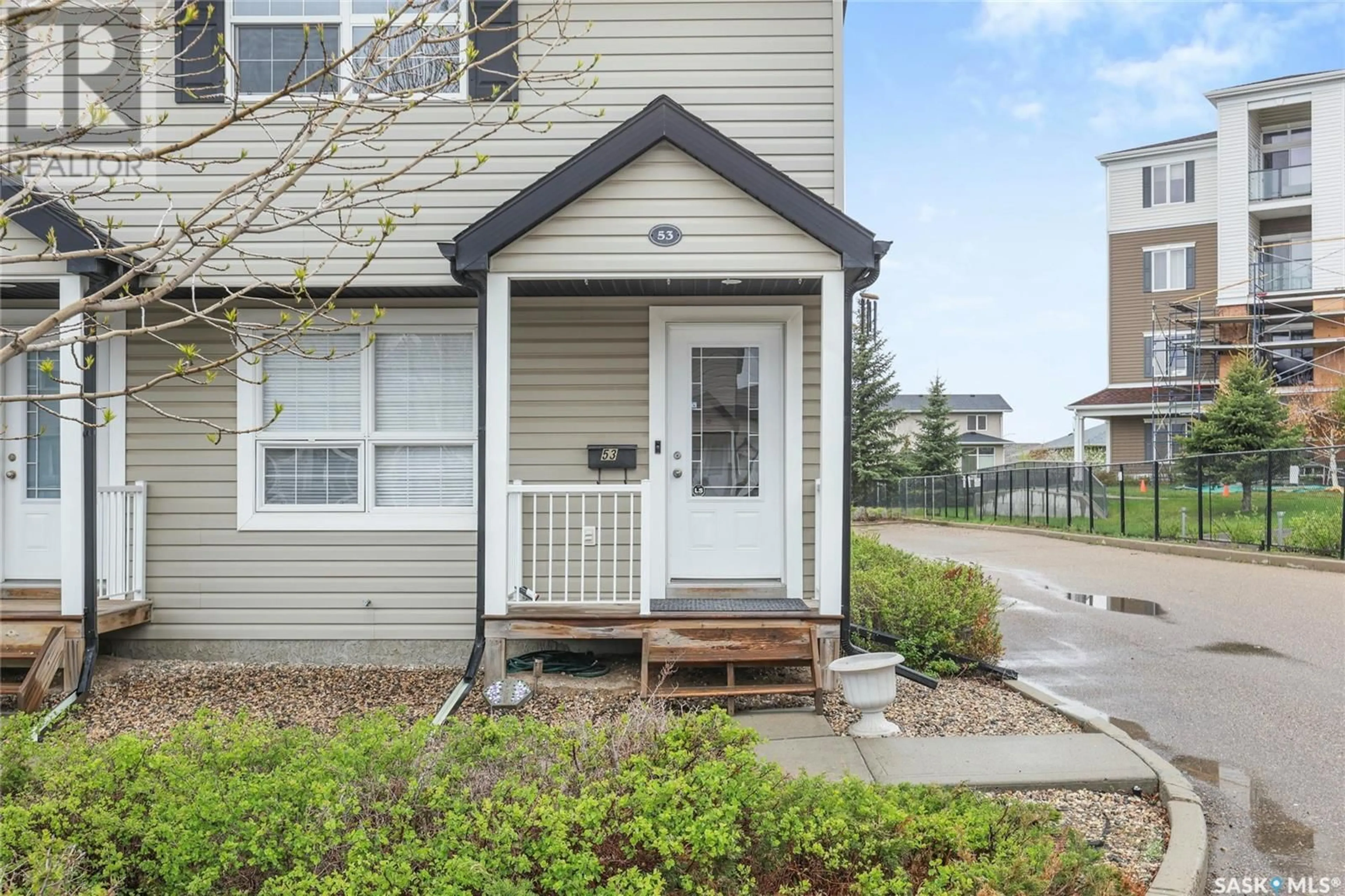 Home with vinyl exterior material, street for 4500 - 53 CHILD AVENUE, Regina Saskatchewan S4X0A9