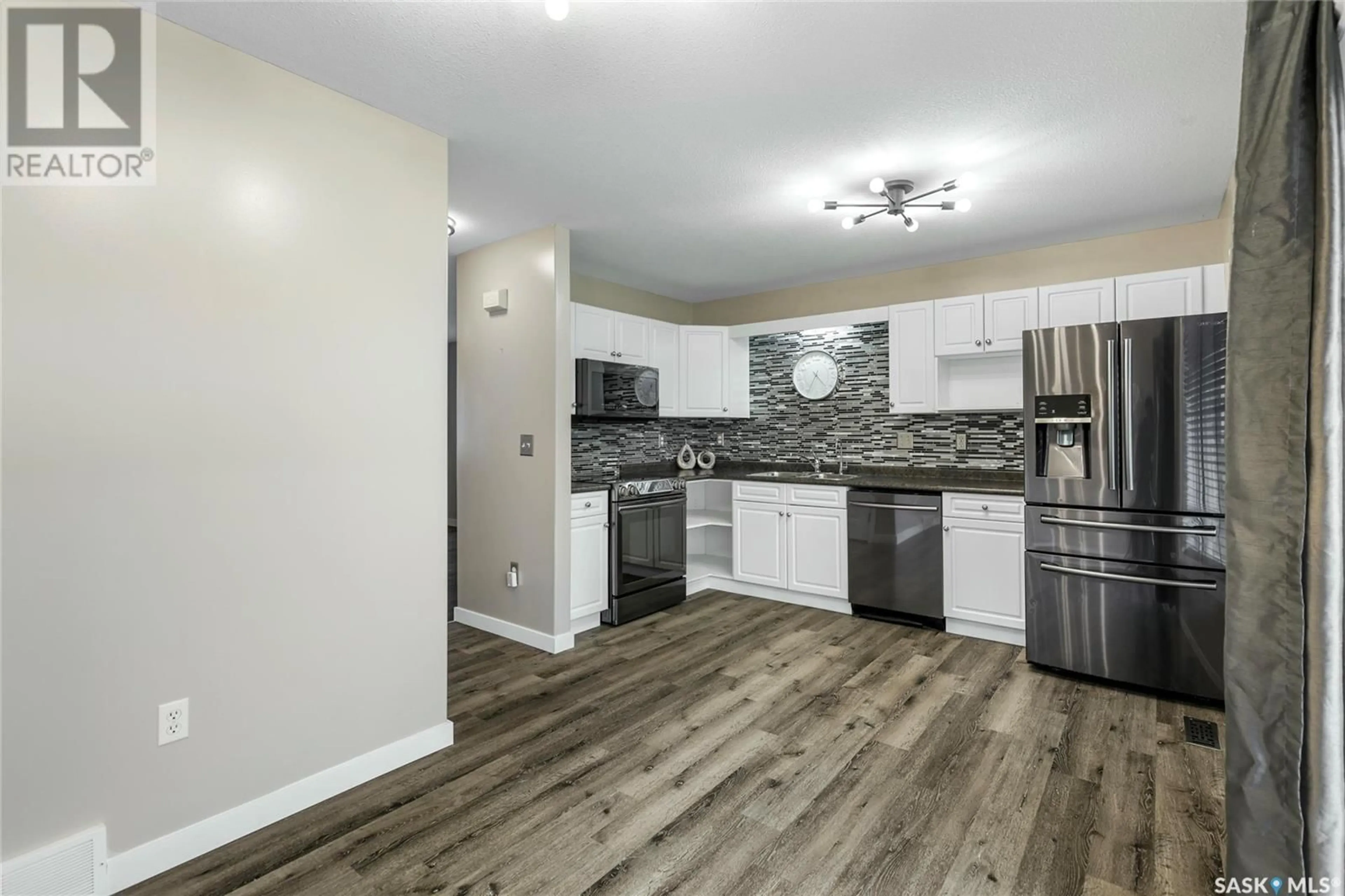 Open concept kitchen, unknown for 4500 - 53 CHILD AVENUE, Regina Saskatchewan S4X0A9