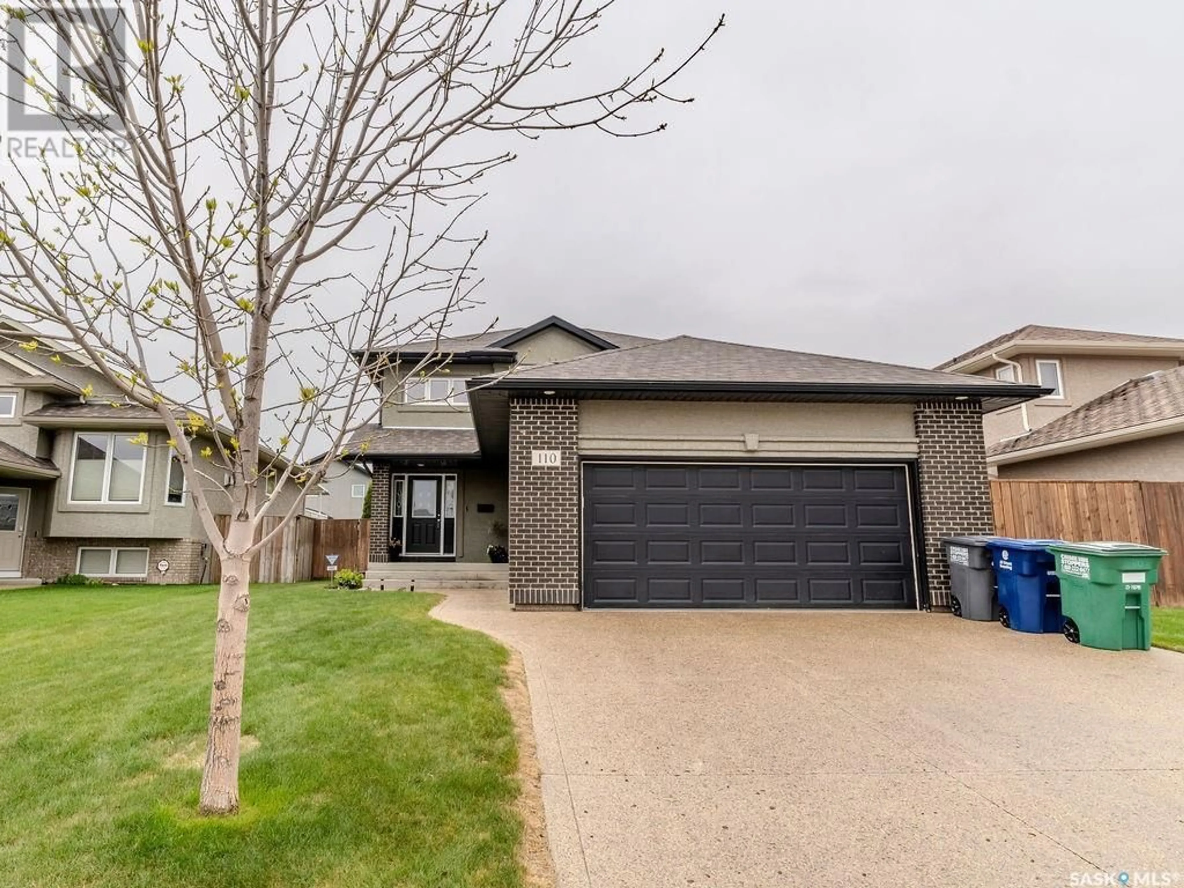 Unknown for 110 ALM CRESCENT, Saskatoon Saskatchewan S7T0E1