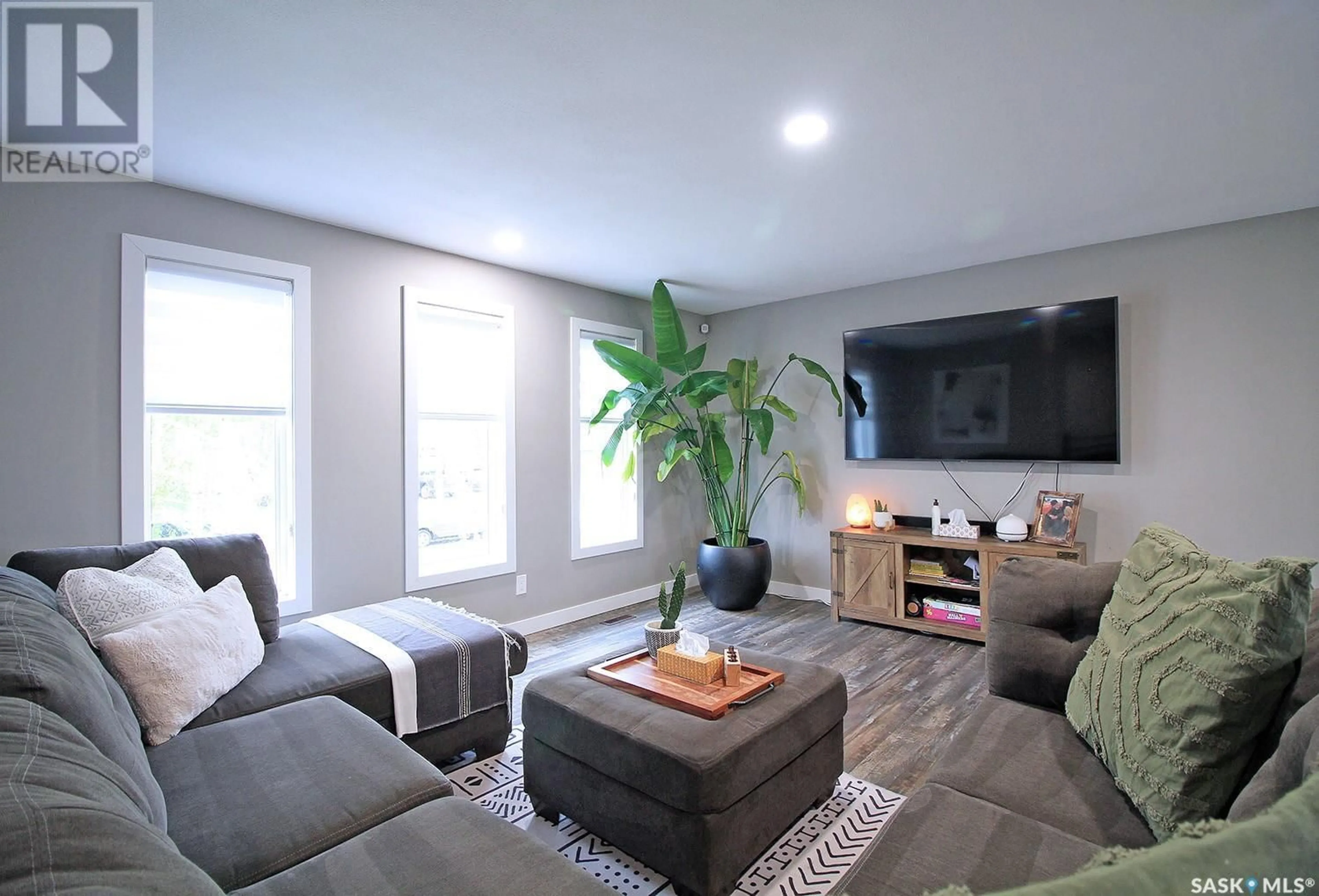 Living room with furniture, unknown for 69 BIGGS CRESCENT, Yorkton Saskatchewan S3N3V9