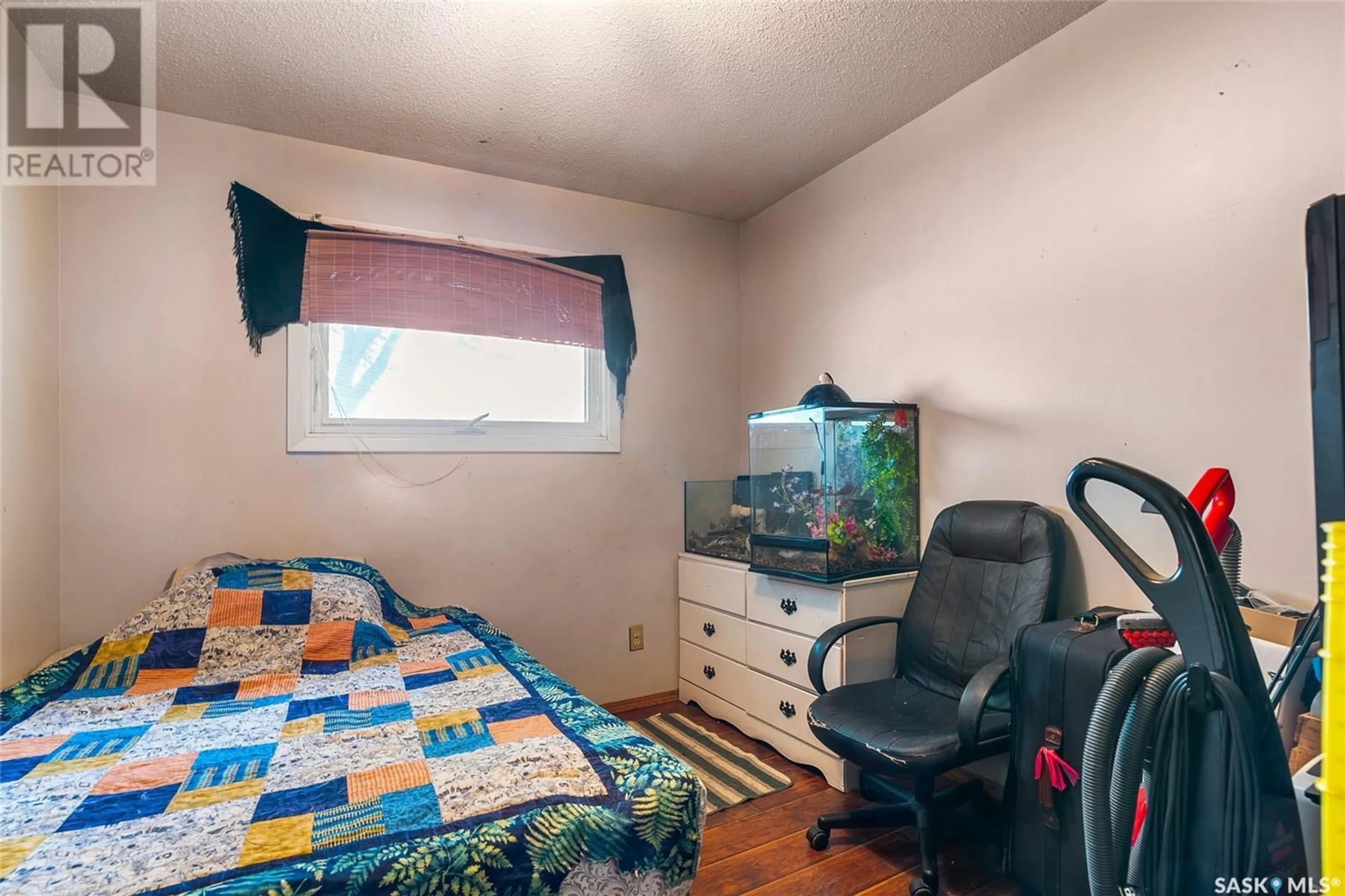 A pic of a room for 1806 RICHARDSON ROAD, Saskatoon Saskatchewan S7L4B5