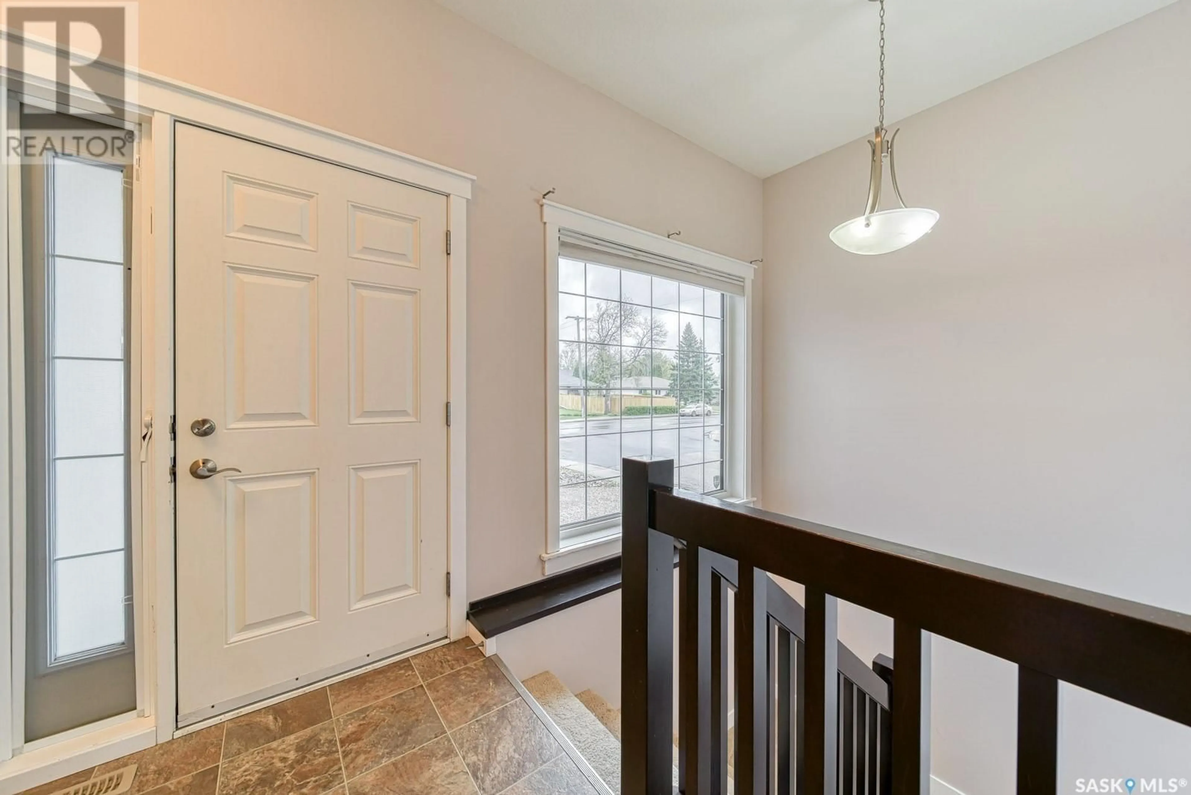 Indoor entryway for 1178 CAMPBELL STREET, Regina Saskatchewan S4T5P6