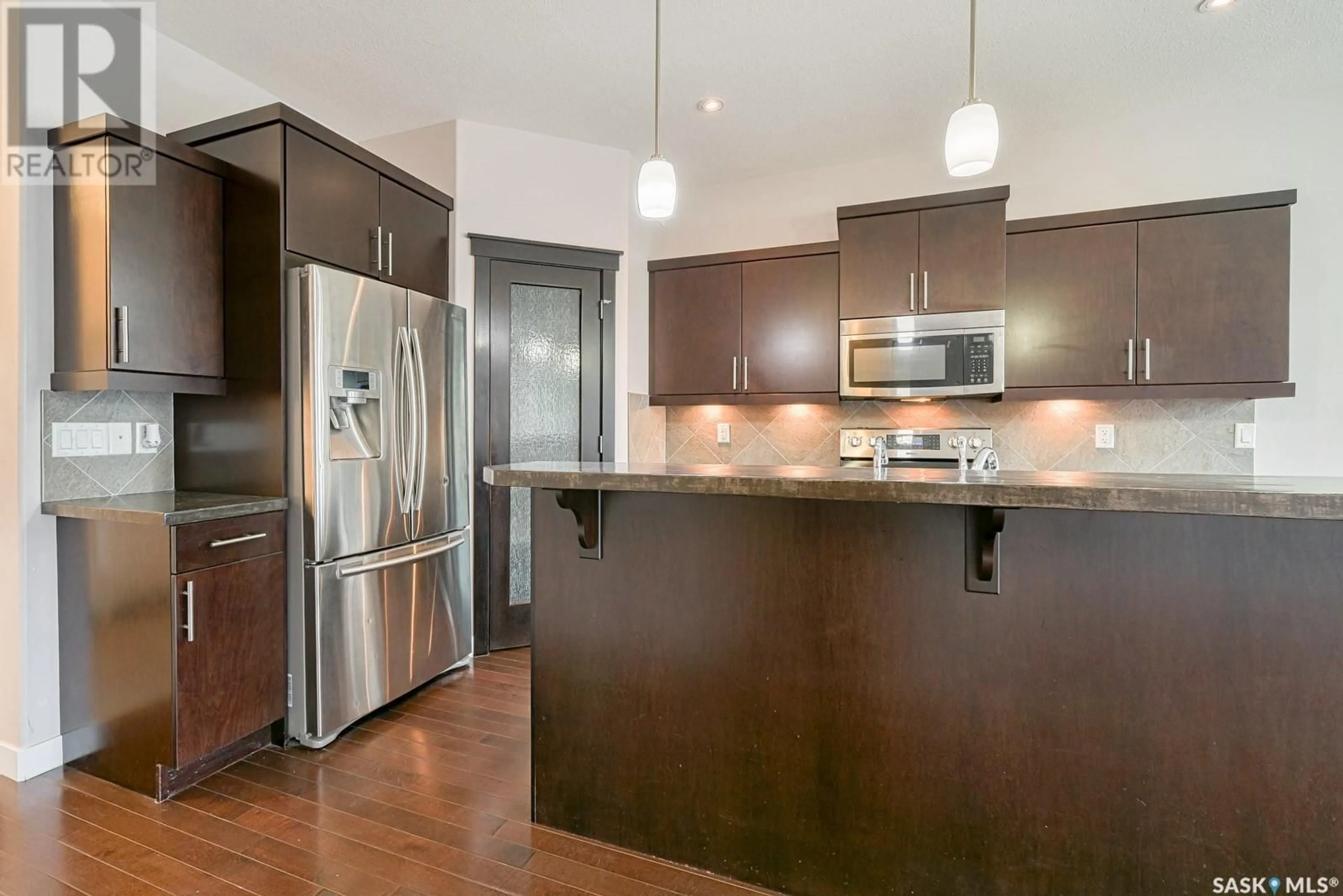 Open concept kitchen, unknown for 1178 CAMPBELL STREET, Regina Saskatchewan S4T5P6