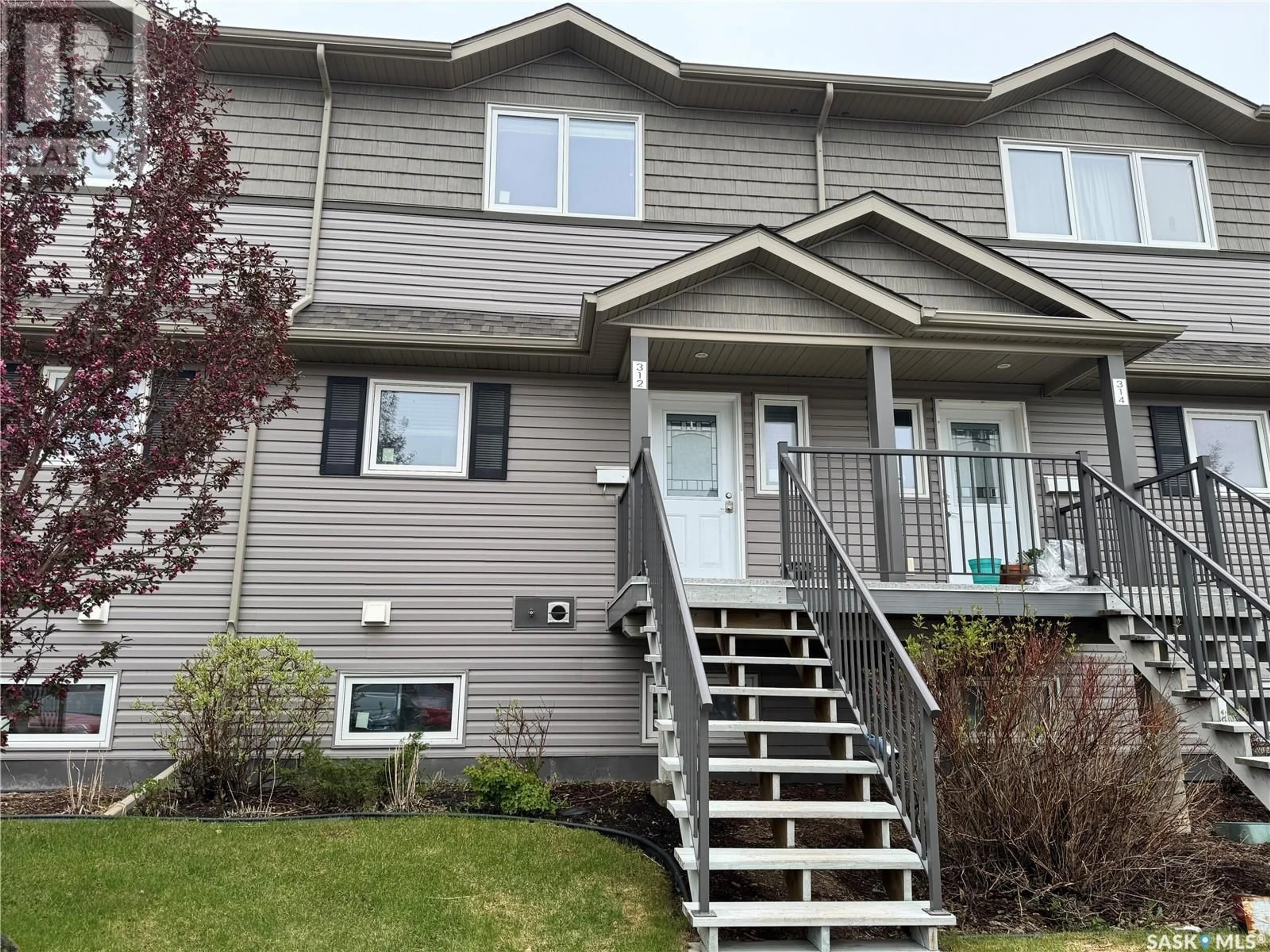Home with vinyl exterior material, unknown for 115 - 312 DALGLEISH LINK, Saskatoon Saskatchewan S7W0N5