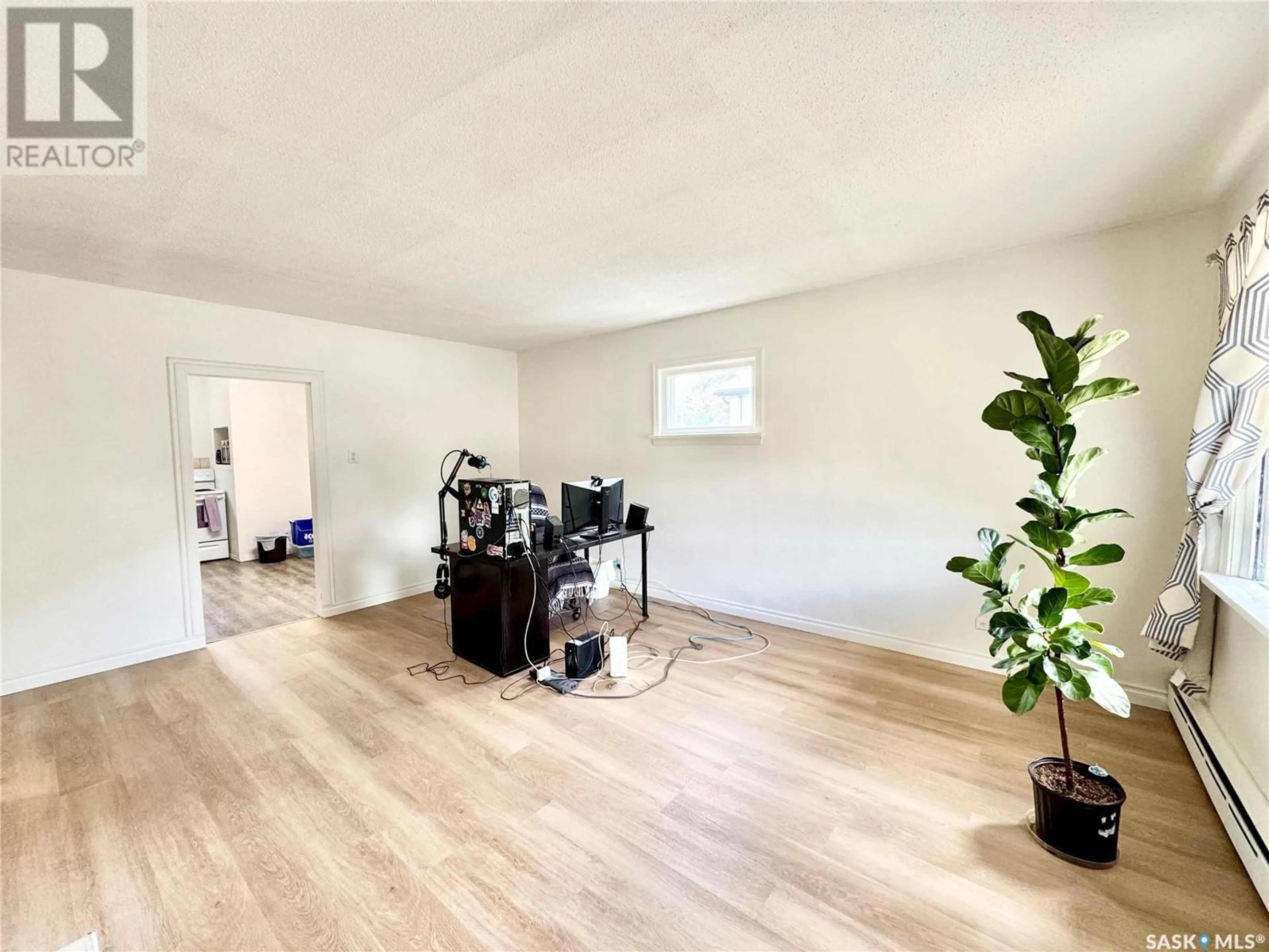 A pic of a room for 886 15TH STREET, Prince Albert Saskatchewan S6V3R9