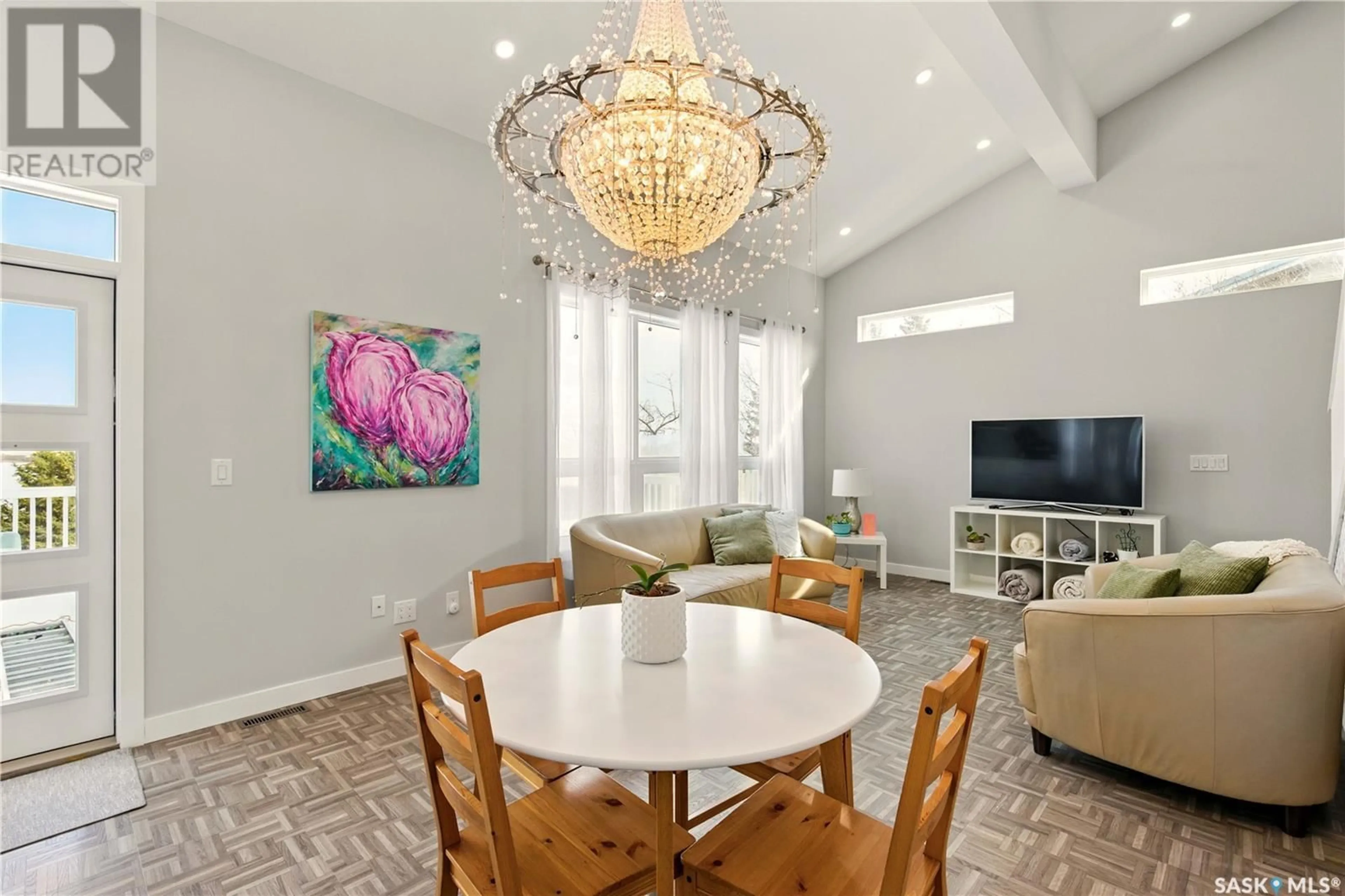 Dining room, unknown for 32 MAWSON DRIVE, Shields Saskatchewan S7C0A2