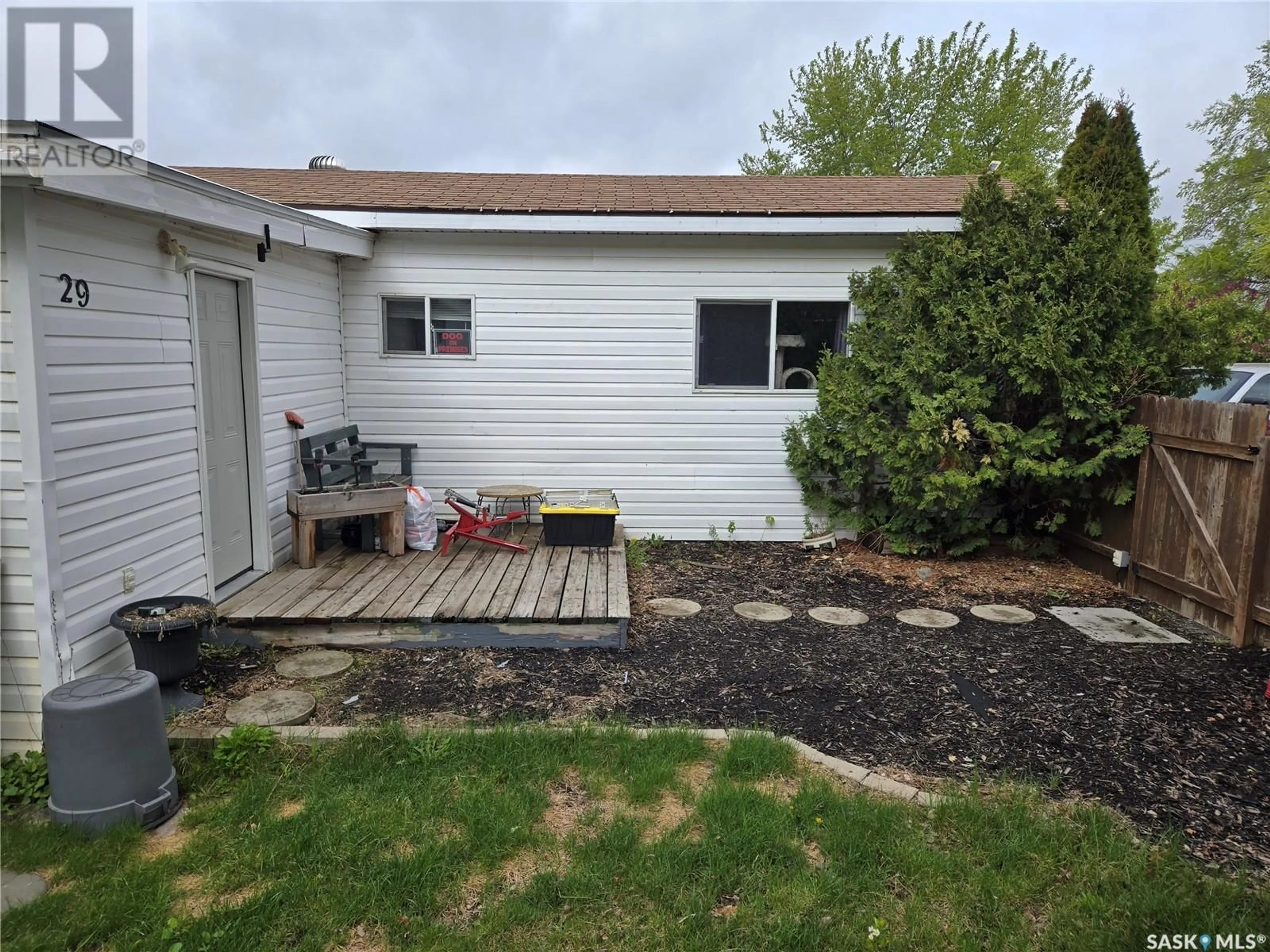 Unknown for 29 WALTERS COURT, Pilot Butte Saskatchewan S0G3Z0
