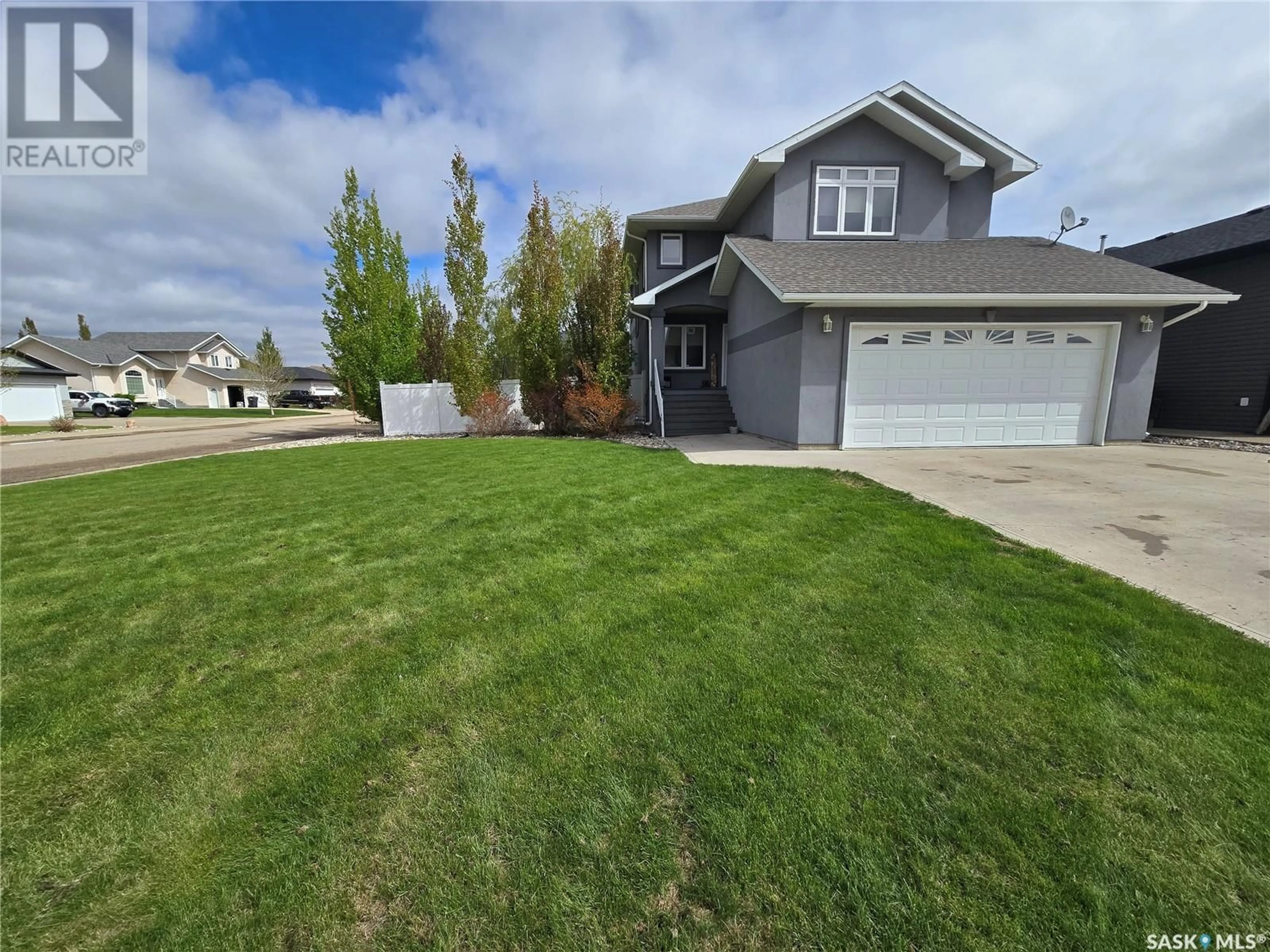 Unknown for 721 BARBER CRESCENT, Weyburn Saskatchewan S4H0B9