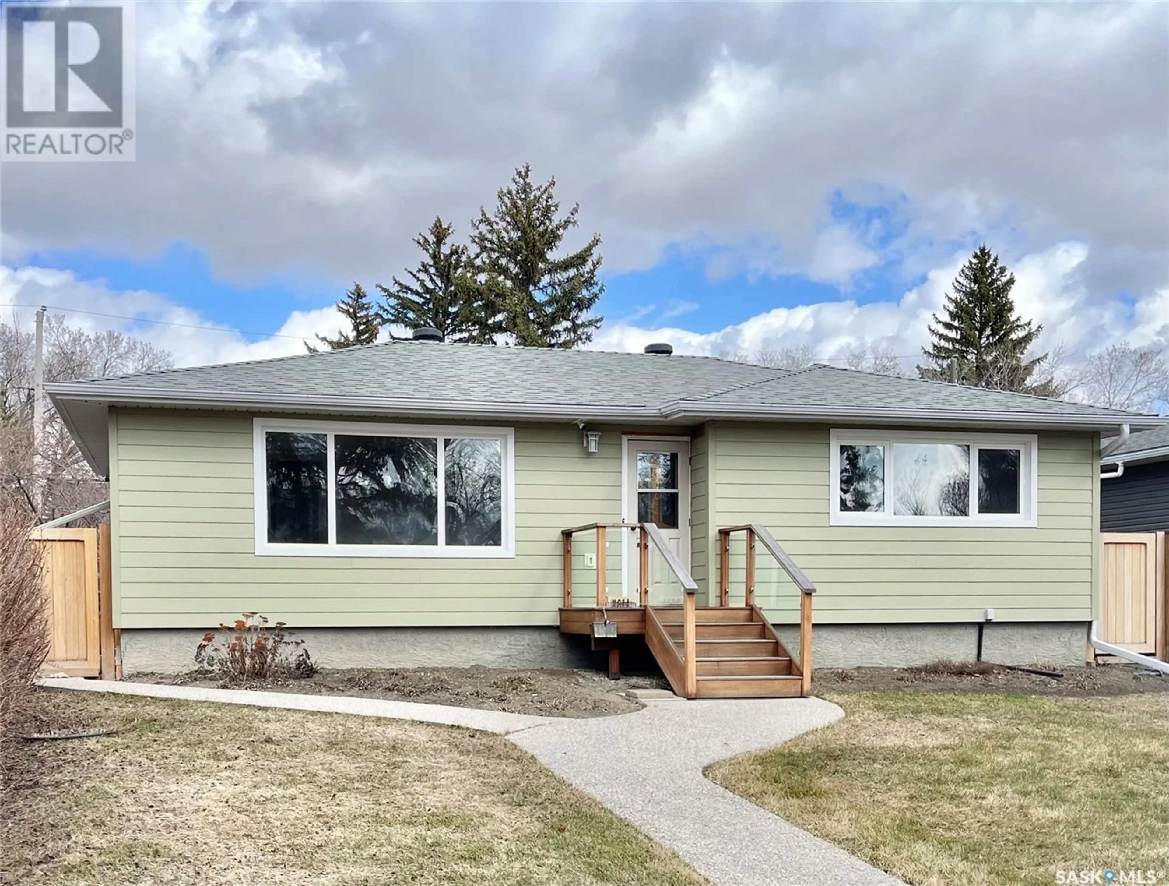 Home with vinyl exterior material, street for 2814 SINTON AVENUE, Regina Saskatchewan S4S1K3