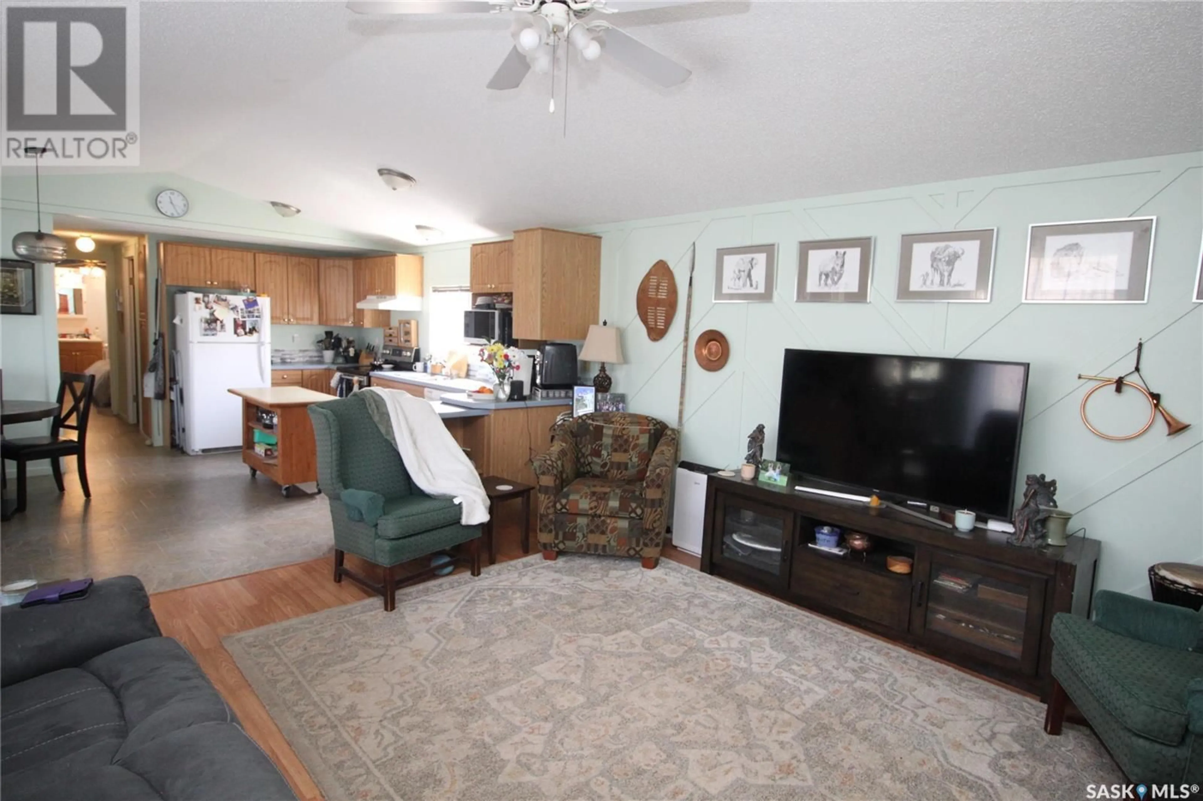 Living room with furniture, unknown for 83 MULBERRY ROAD, Sunset Estates Saskatchewan S7K3J9