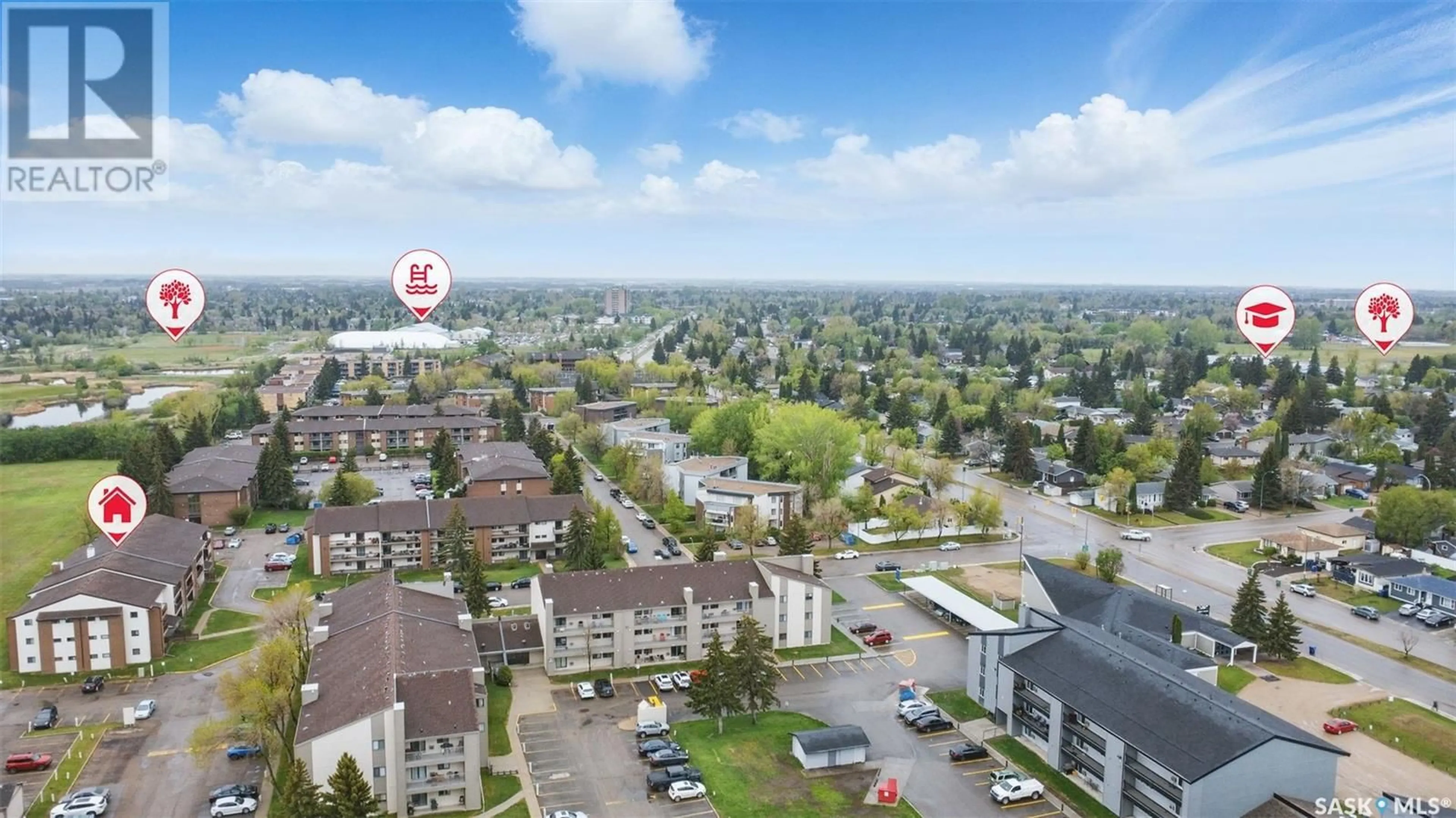 A pic from outside/outdoor area/front of a property/back of a property/a pic from drone, unknown for 102 211 TAIT PLACE, Saskatoon Saskatchewan S7H5L5