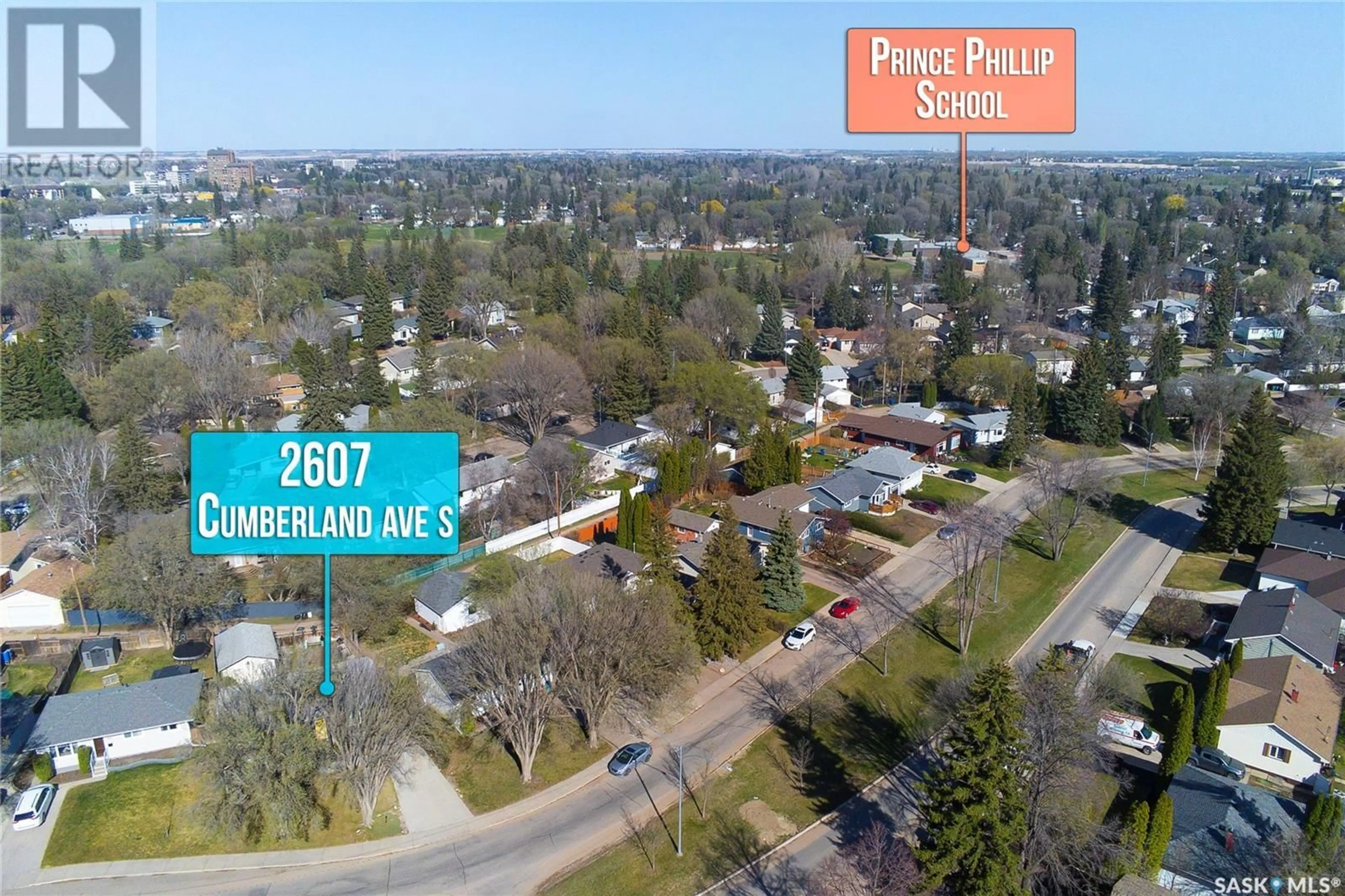 A pic from outside/outdoor area/front of a property/back of a property/a pic from drone, street for S - 2607 CUMBERLAND AVENUE, Saskatoon Saskatchewan S7J2A3