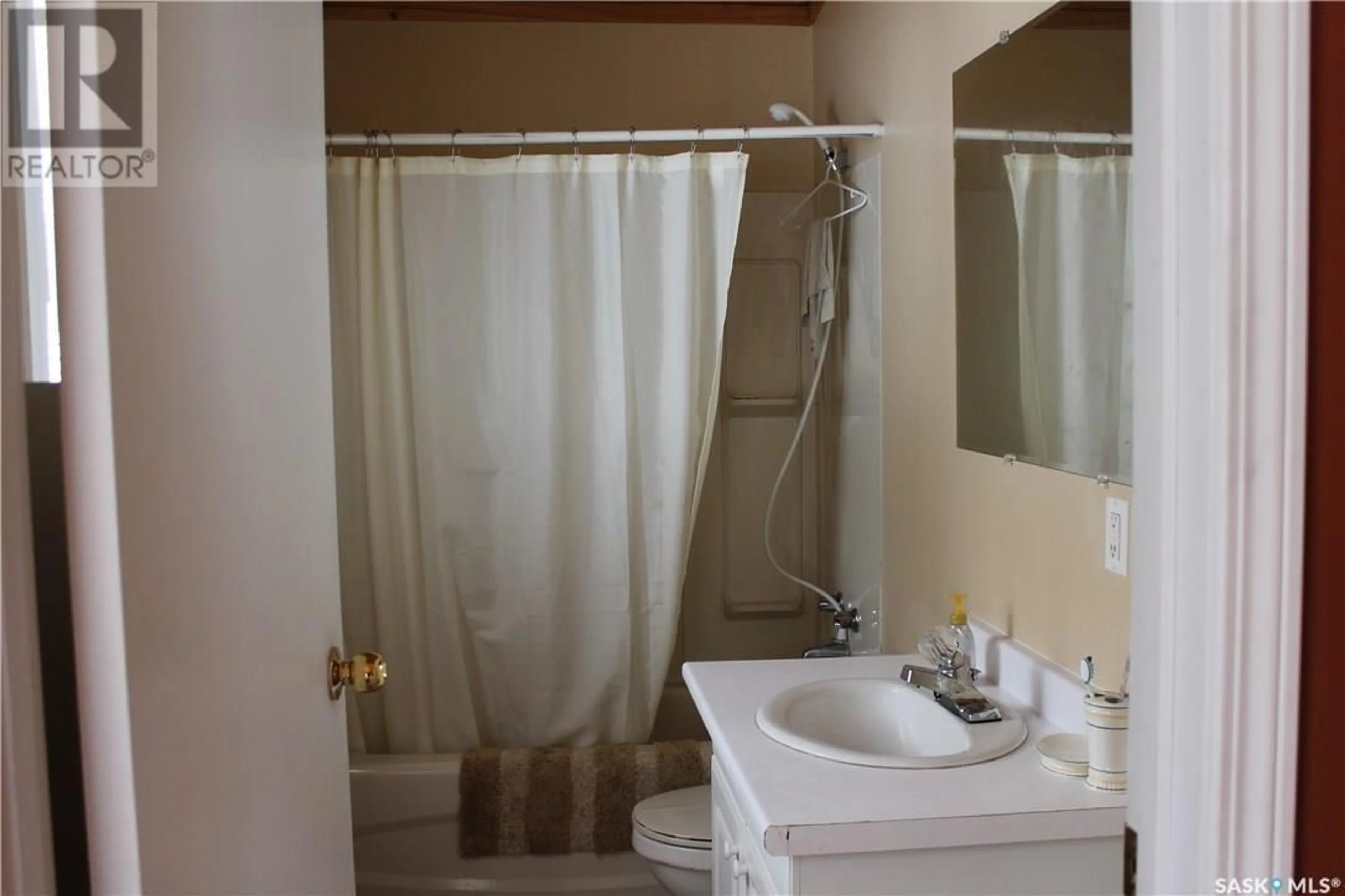Standard bathroom, unknown for 3215 BIRCH STREET, Bjorkdale Rm No. 426 Saskatchewan S0E0E0