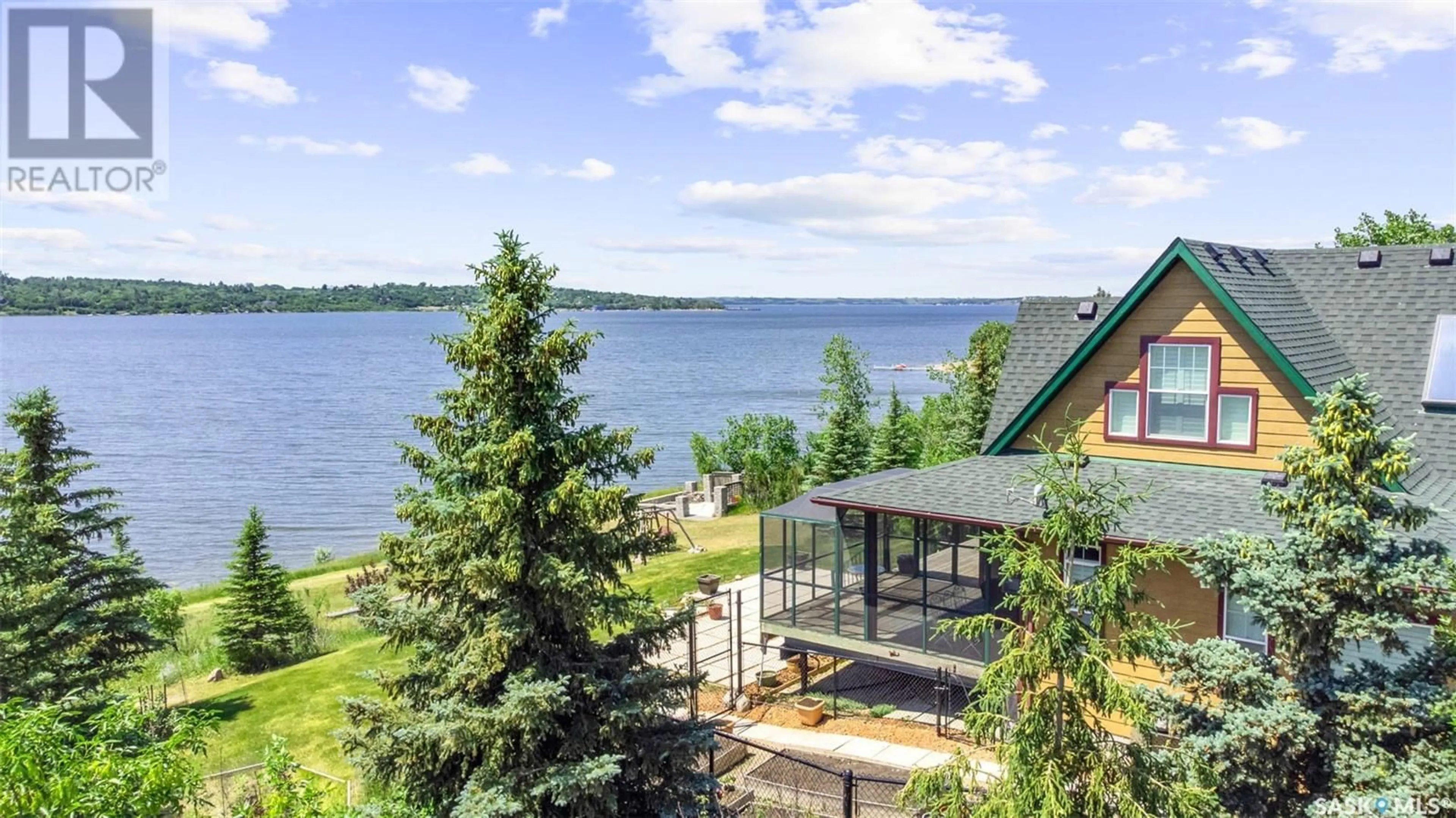 Patio, water/lake/river/ocean view for 12 WATSON BAY, Mckillop Rm No. 220 Saskatchewan S0G0L0