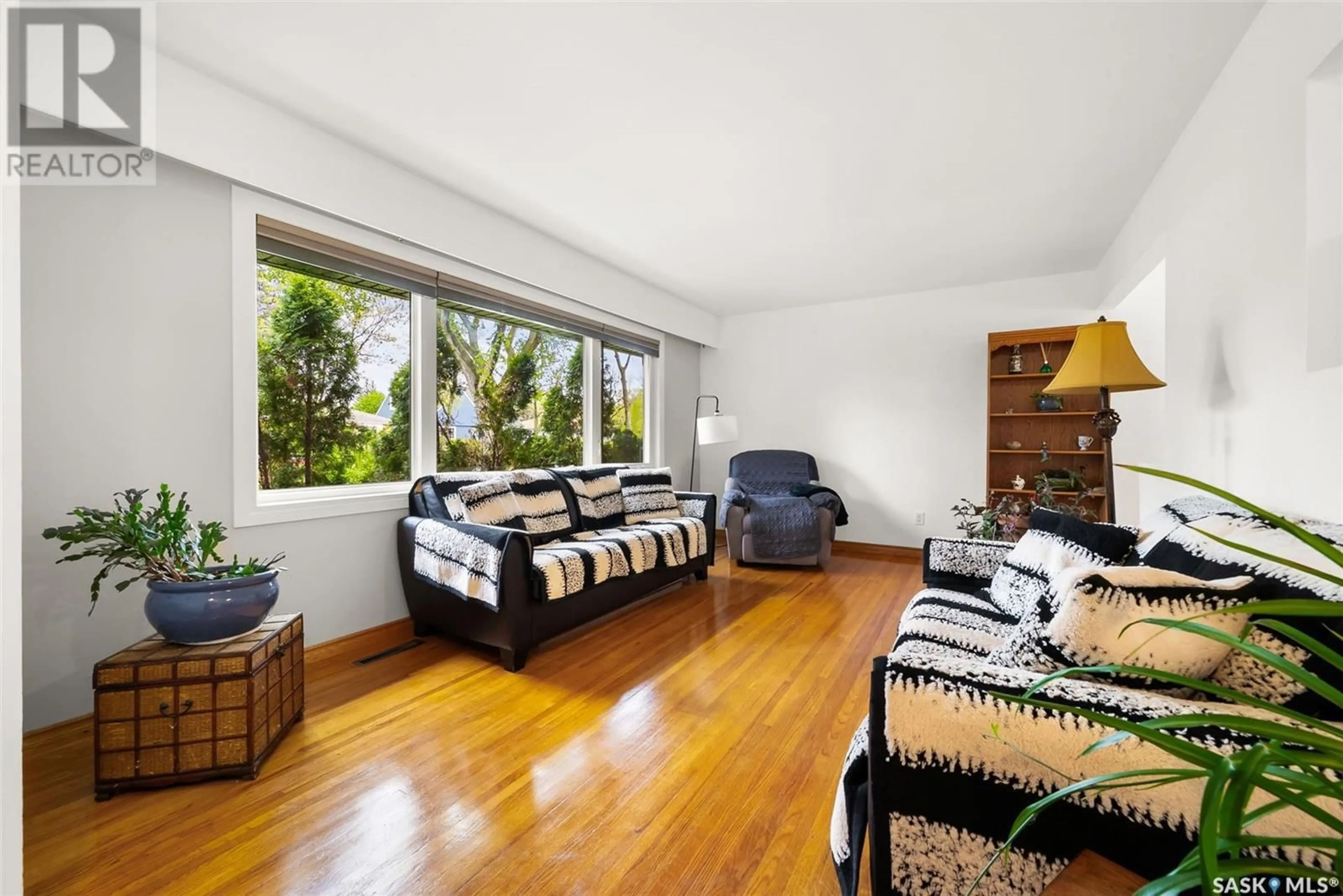 A pic of a room for 2526 EDWARD STREET, Regina Saskatchewan S4S0M8