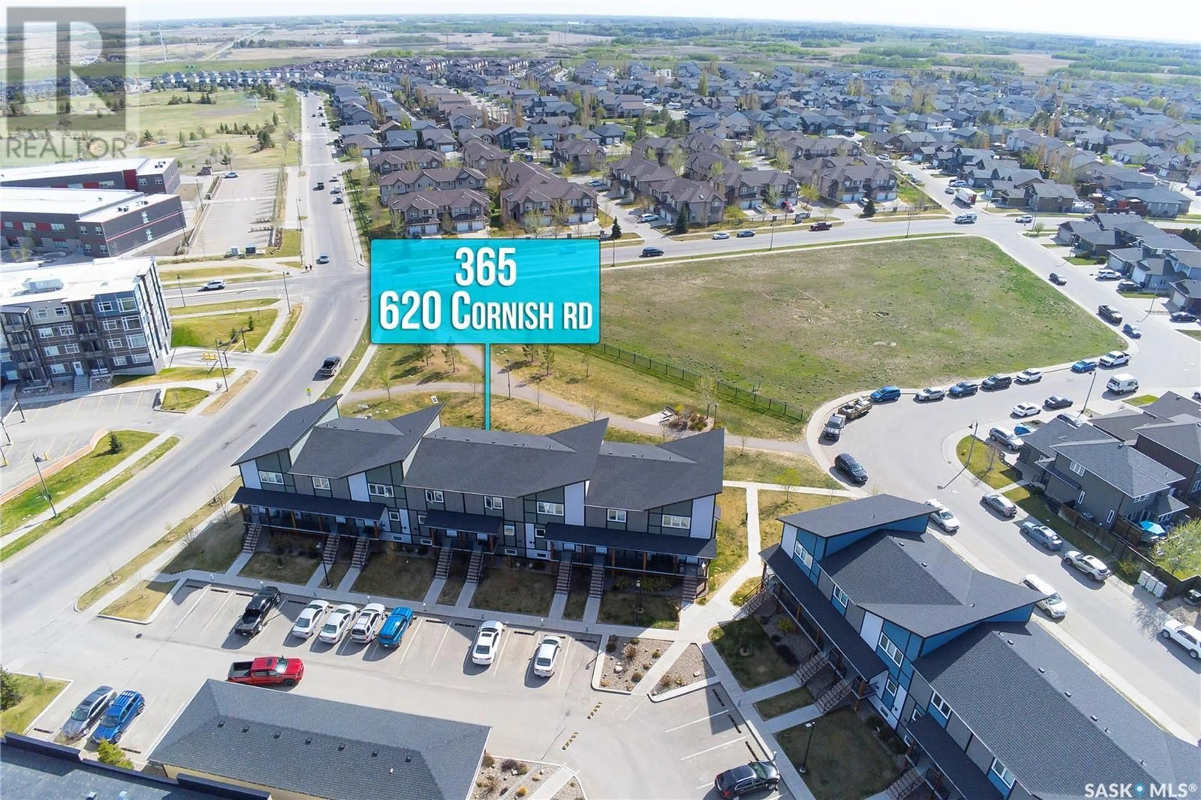 A pic from outside/outdoor area/front of a property/back of a property/a pic from drone, street for 365 620 CORNISH ROAD, Saskatoon Saskatchewan S7T0Y3