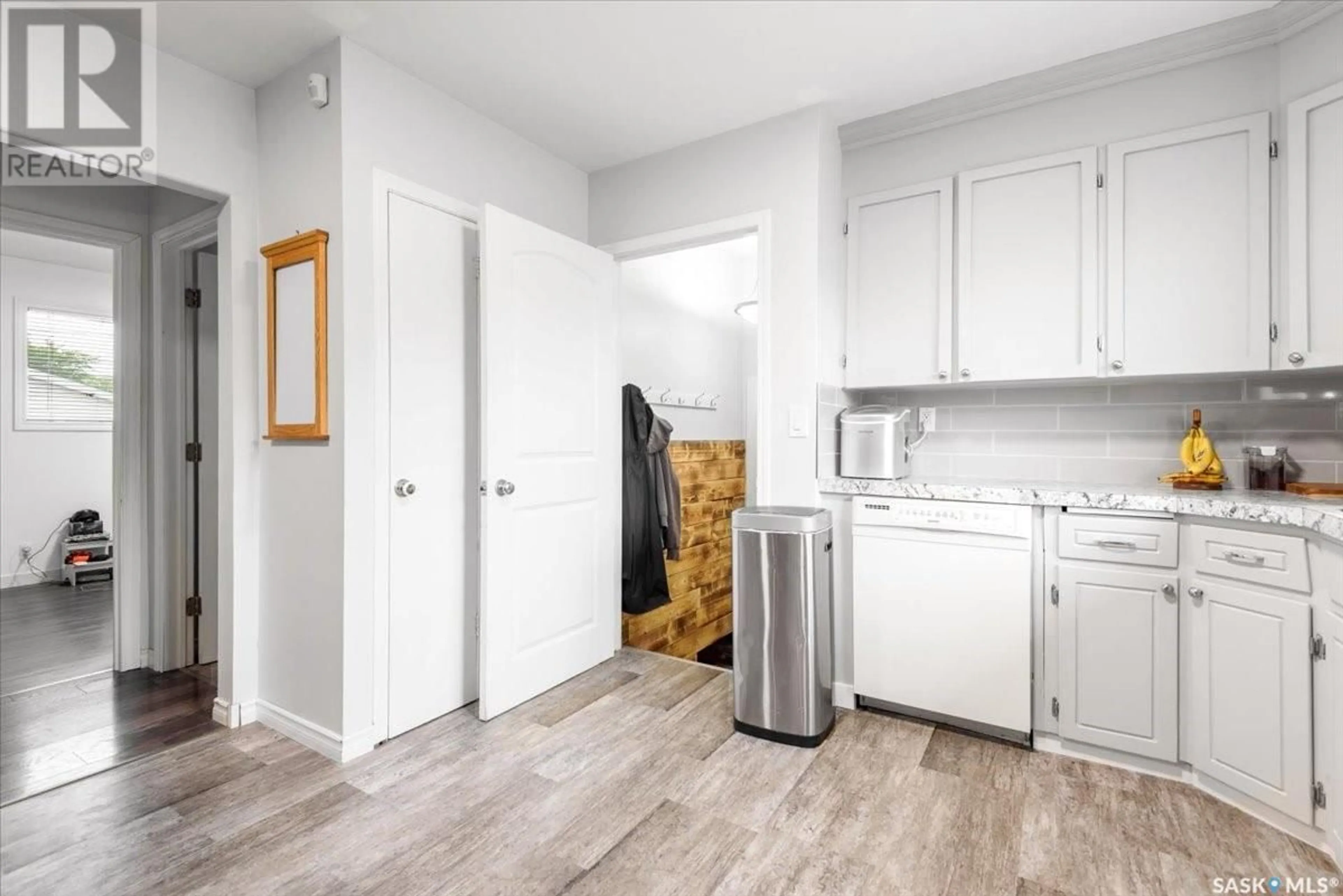 Standard kitchen, unknown for 345 FORGET STREET, Regina Saskatchewan S4R4X7