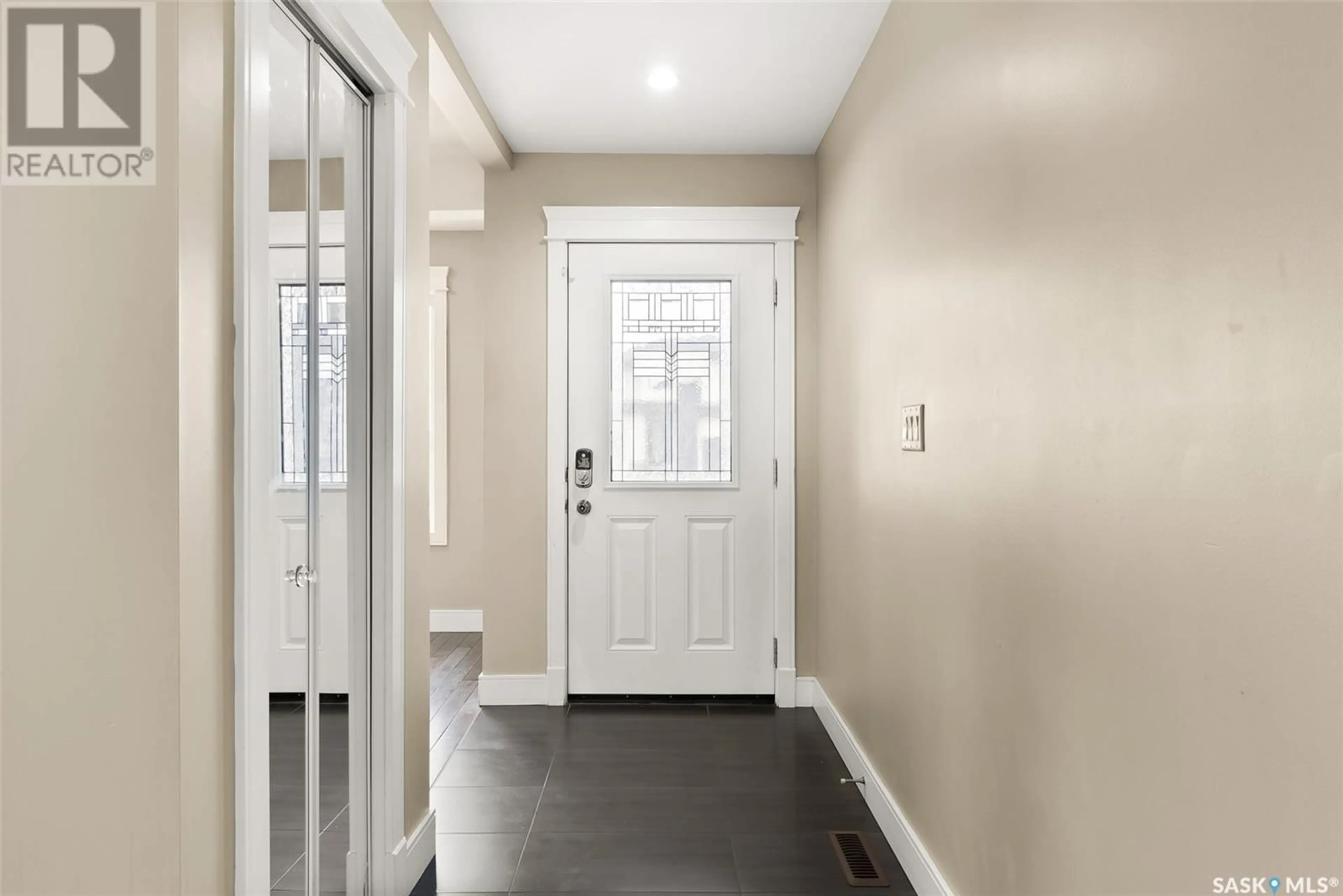 Indoor entryway for E - 4634 GREEN WATER ROAD, Regina Saskatchewan S4V3H2