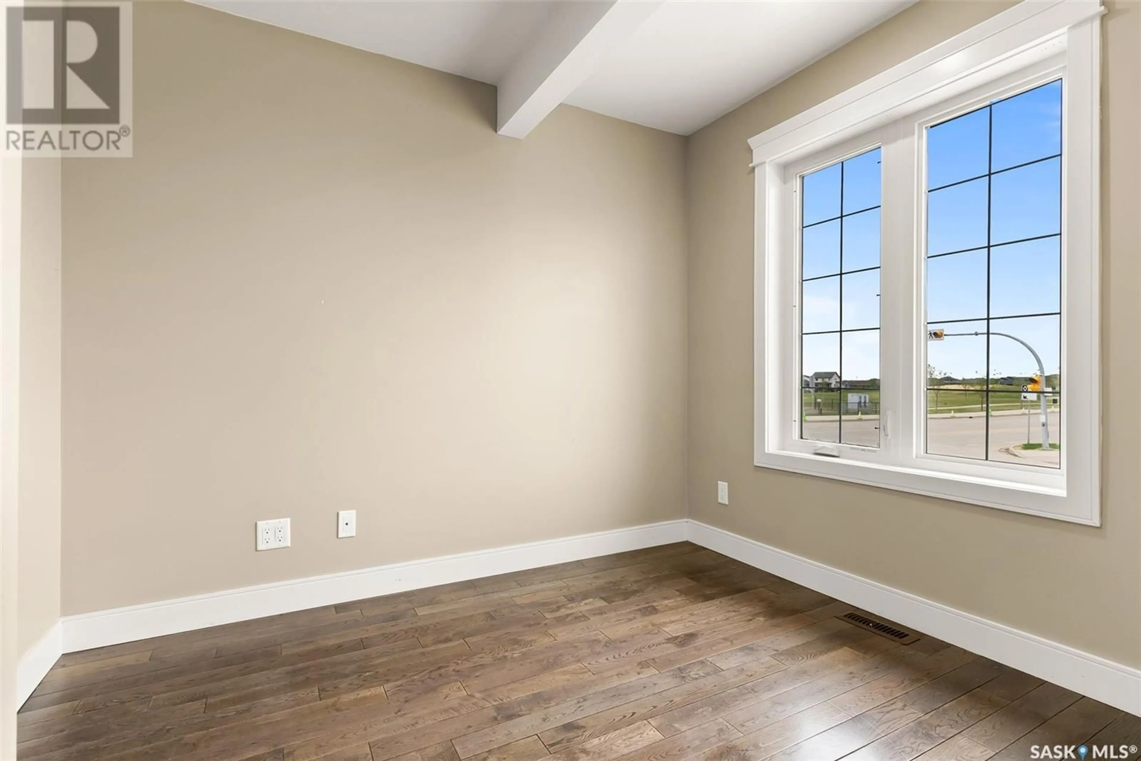 A pic of a room for E - 4634 GREEN WATER ROAD, Regina Saskatchewan S4V3H2