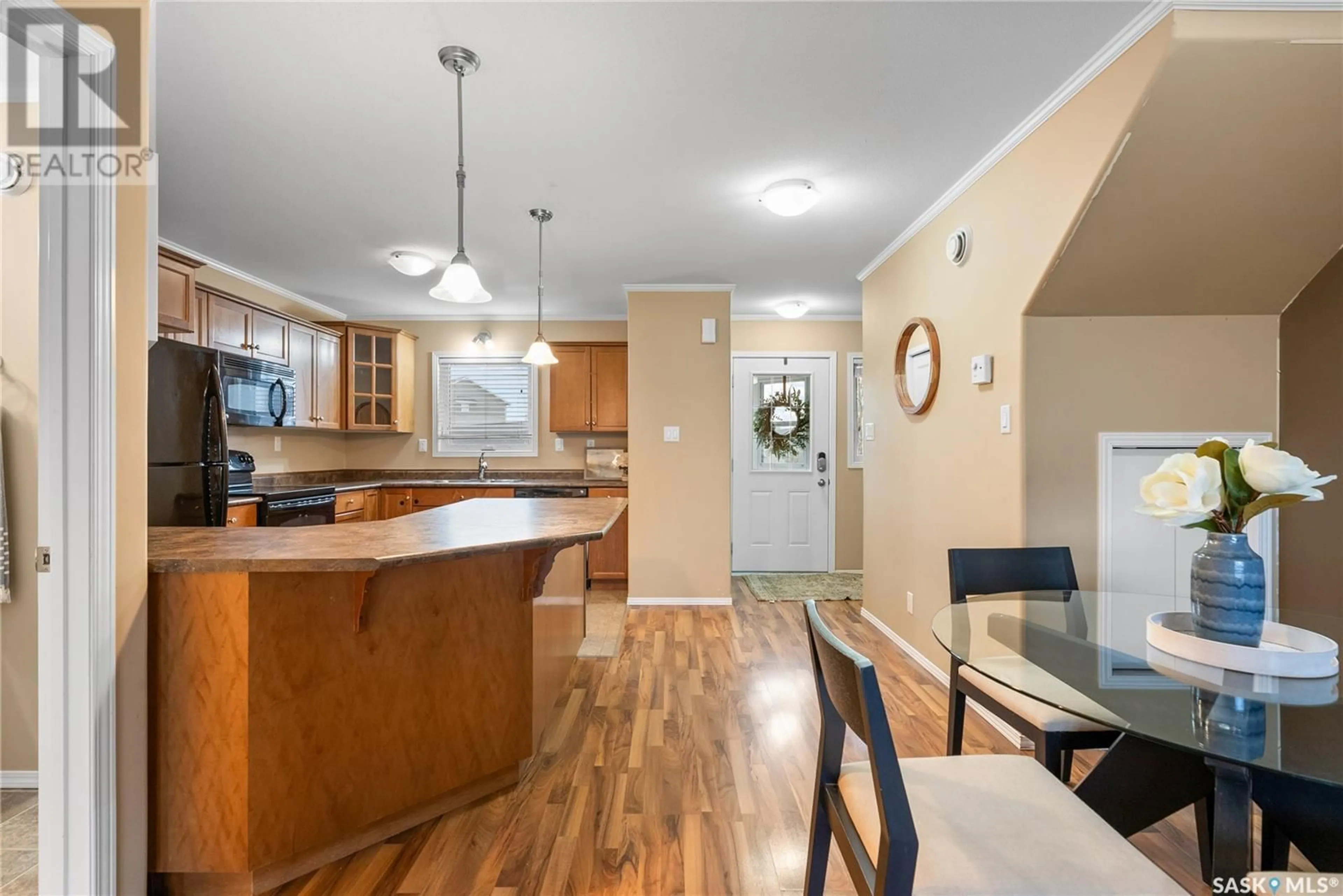 Open concept kitchen, unknown for 306 - 1022 HAMPTON CIRCLE, Saskatoon Saskatchewan S7R0K3