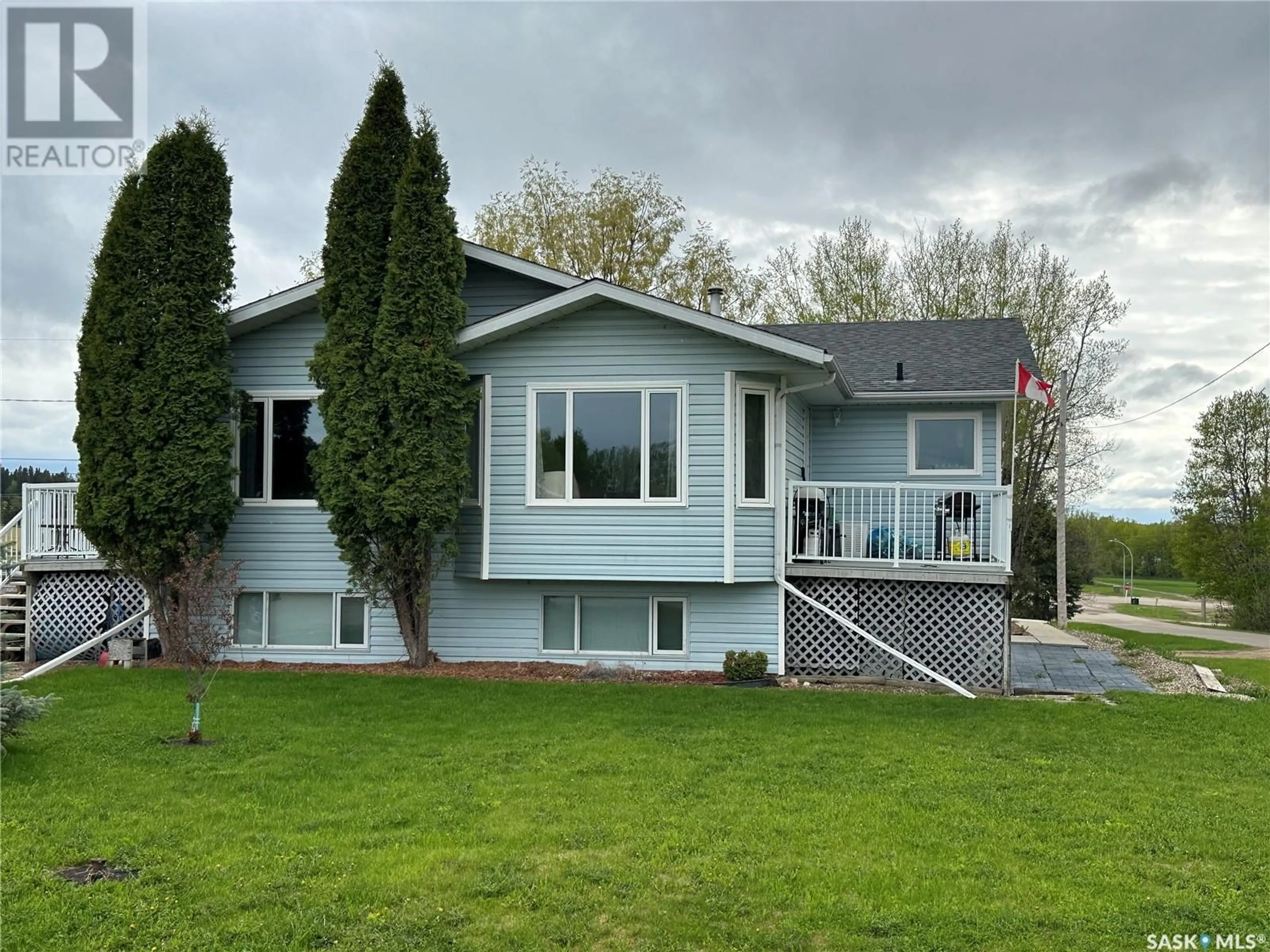 Home with vinyl exterior material, unknown for 228 6TH AVENUE, Big River Saskatchewan S0J0E0