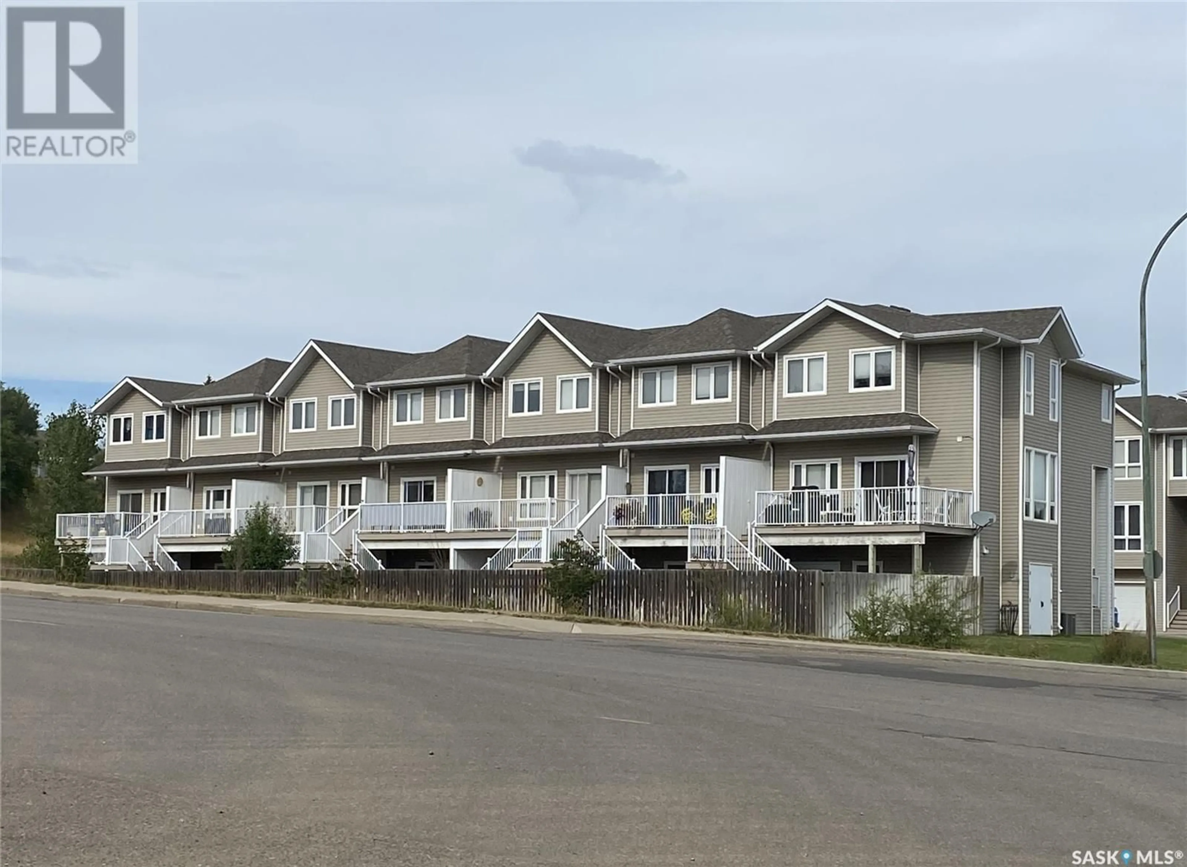 Unknown for 6 - 697 SUN VALLEY DRIVE, Estevan Saskatchewan S4A2X7