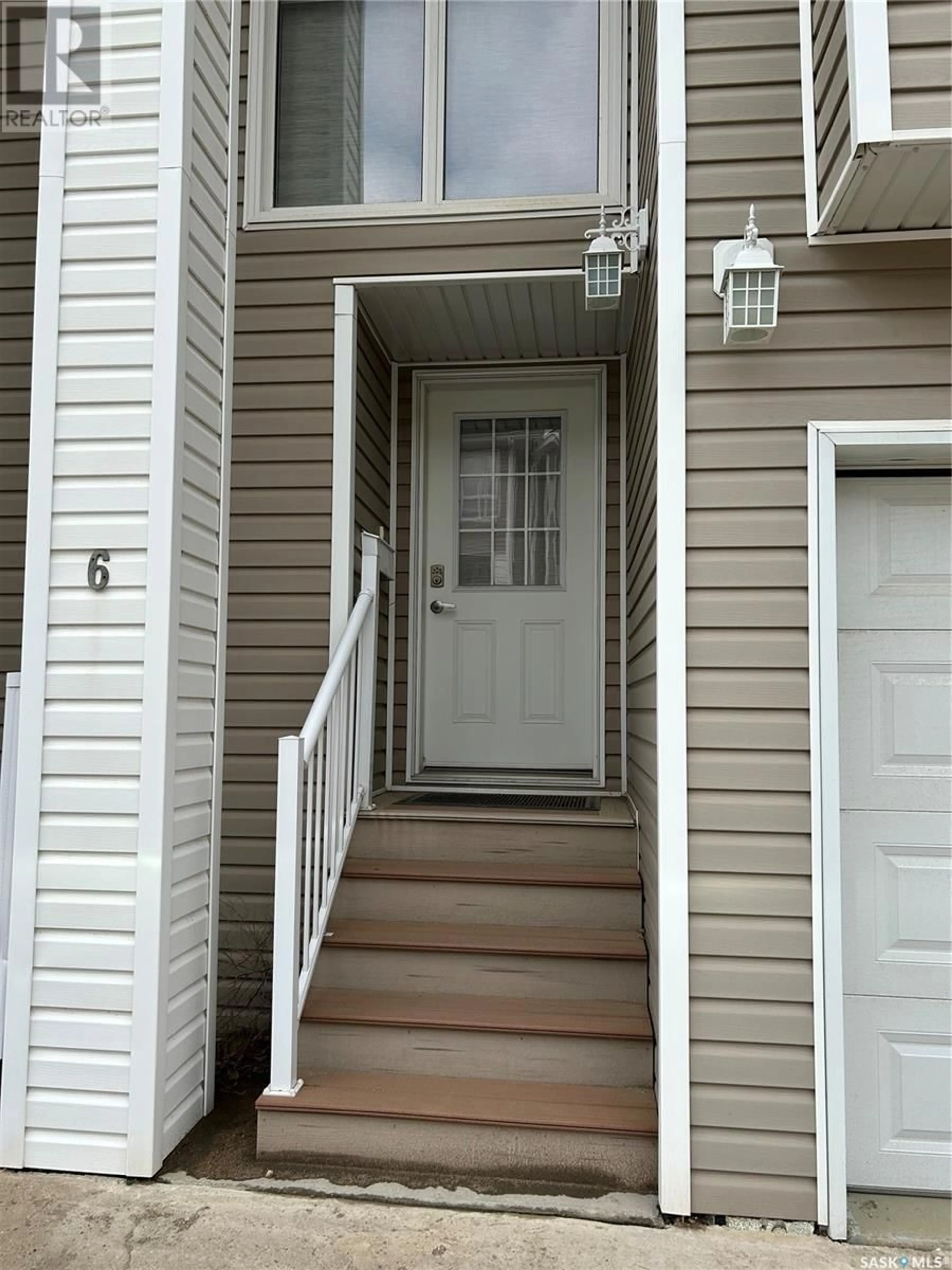 Unknown for 6 - 697 SUN VALLEY DRIVE, Estevan Saskatchewan S4A2X7