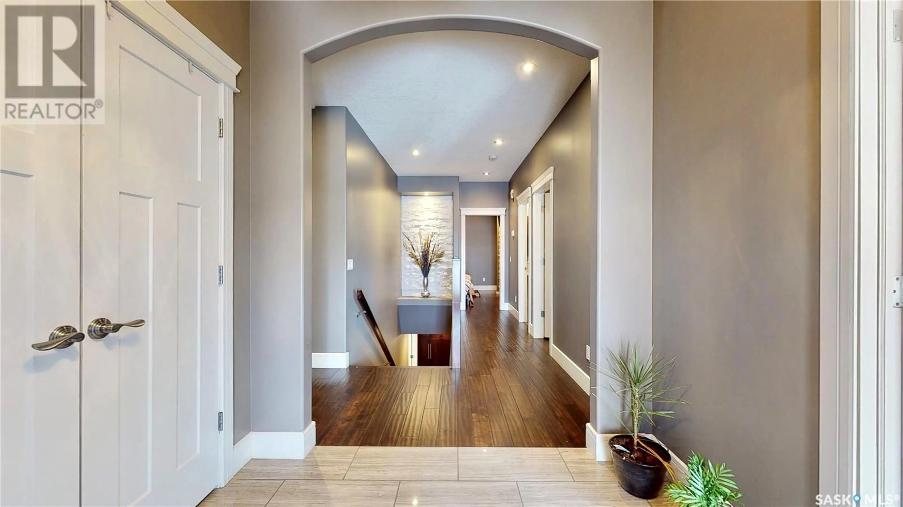 Indoor entryway for 4613 SKINNER CRESCENT, Regina Saskatchewan S4W0A2