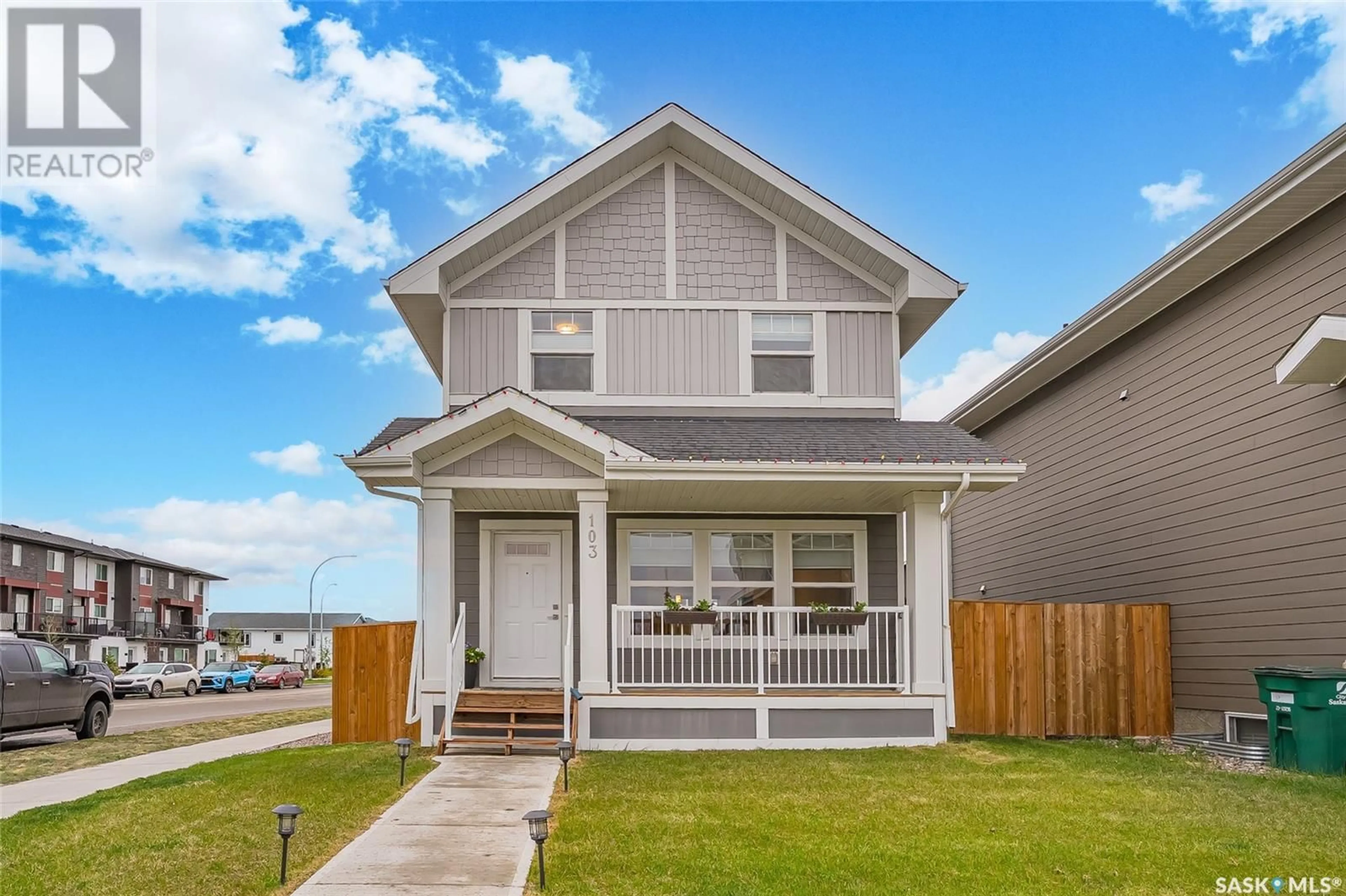Home with vinyl exterior material, street for 103 STILLING MEWS, Saskatoon Saskatchewan S7V0P4