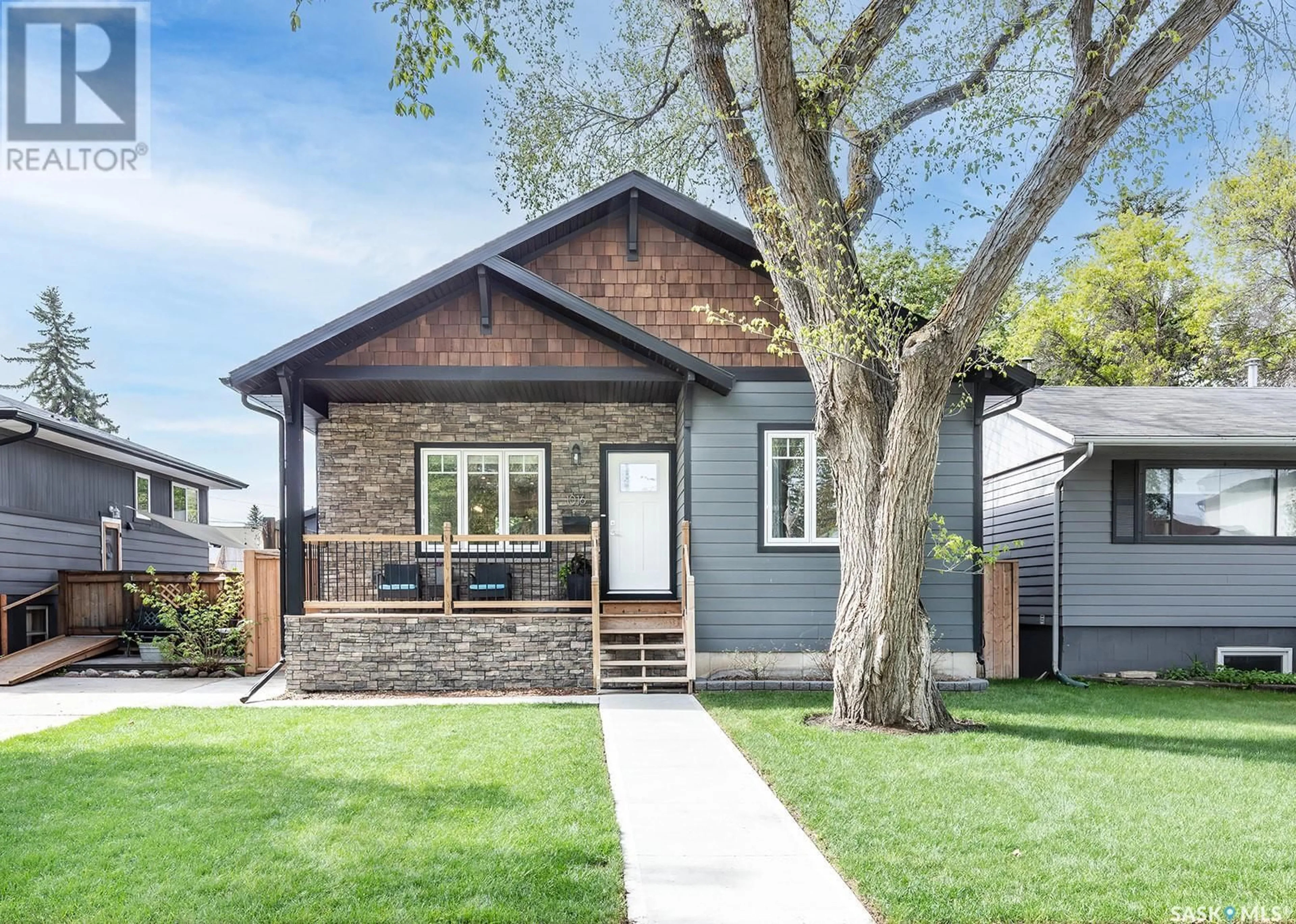 Home with brick exterior material, street for 1016 5TH STREET, Saskatoon Saskatchewan S7H1H2