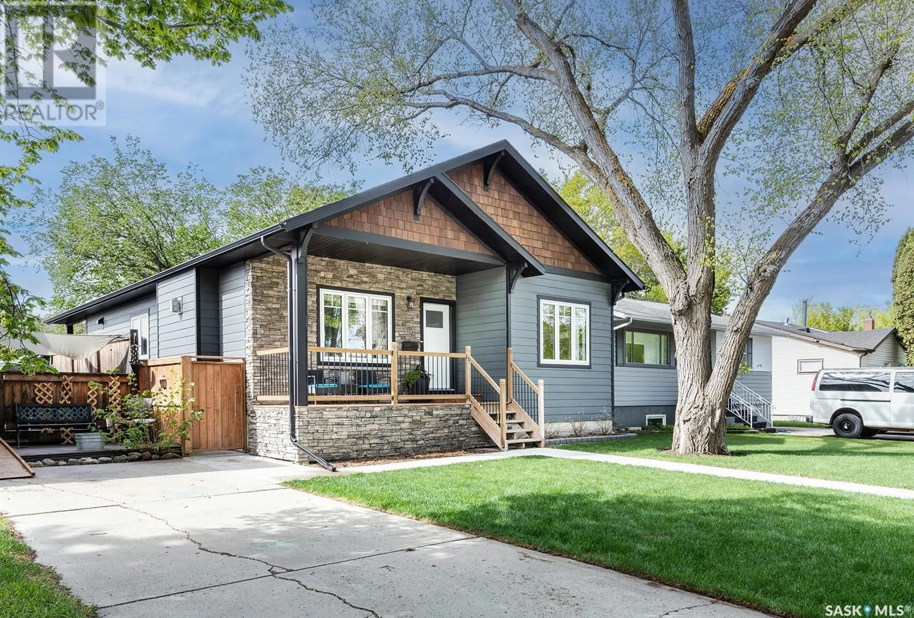 Home with brick exterior material, street for 1016 5TH STREET, Saskatoon Saskatchewan S7H1H2