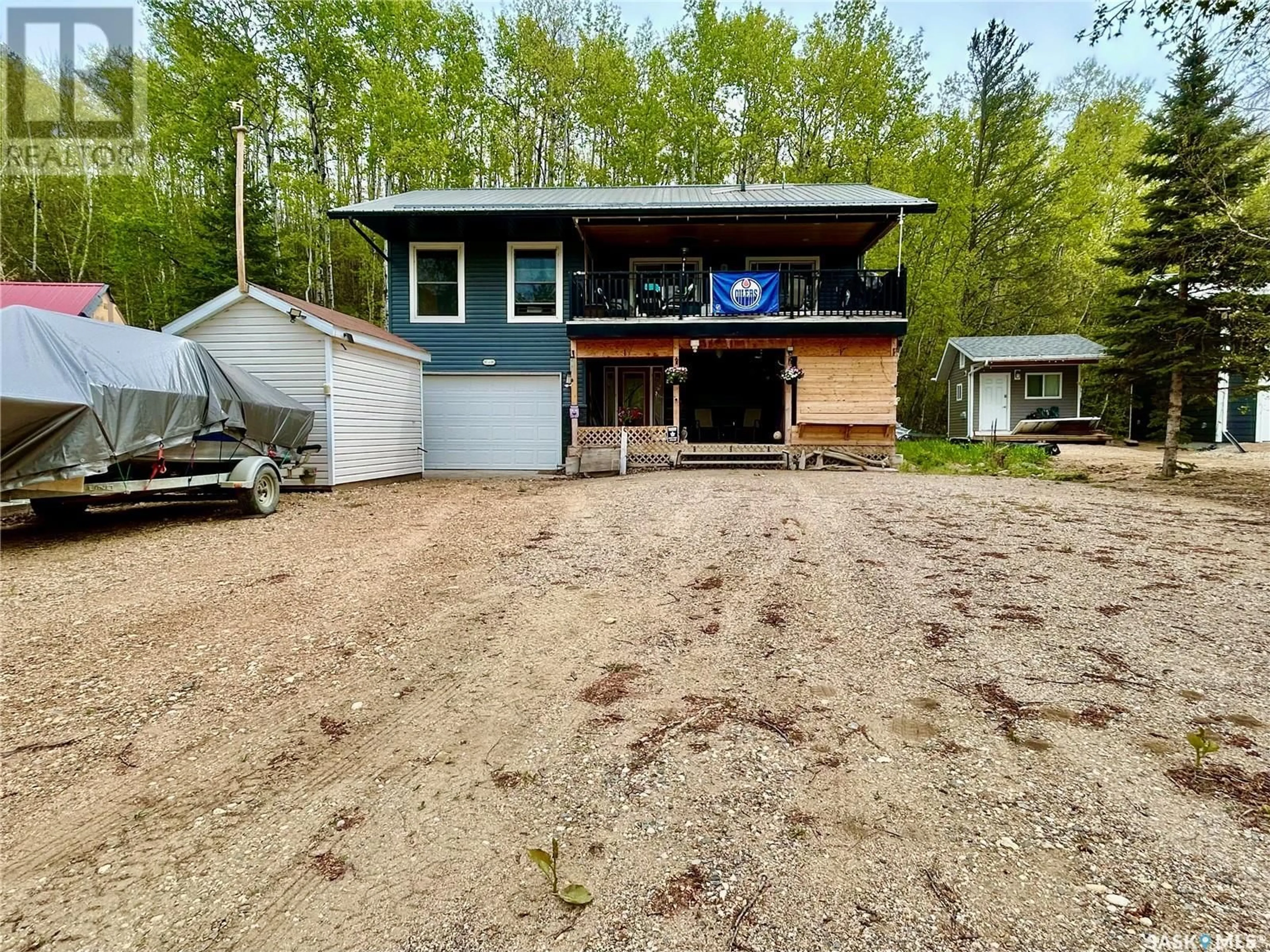 A pic from outside/outdoor area/front of a property/back of a property/a pic from drone, unknown for 10 HILLVIEW DRIVE, Nipawin Rm No. 487 Saskatchewan S0E1E0