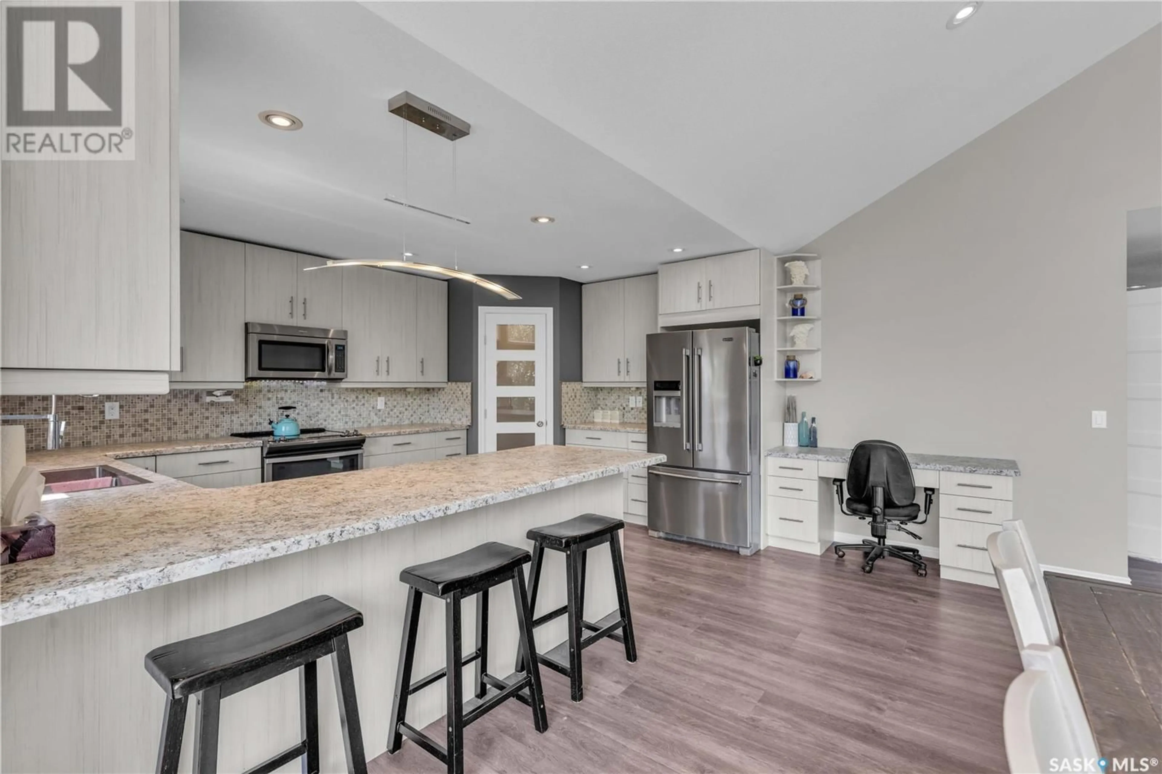 Open concept kitchen, unknown for 22 PAPE DRIVE, Humboldt Lake Saskatchewan S0K2A0