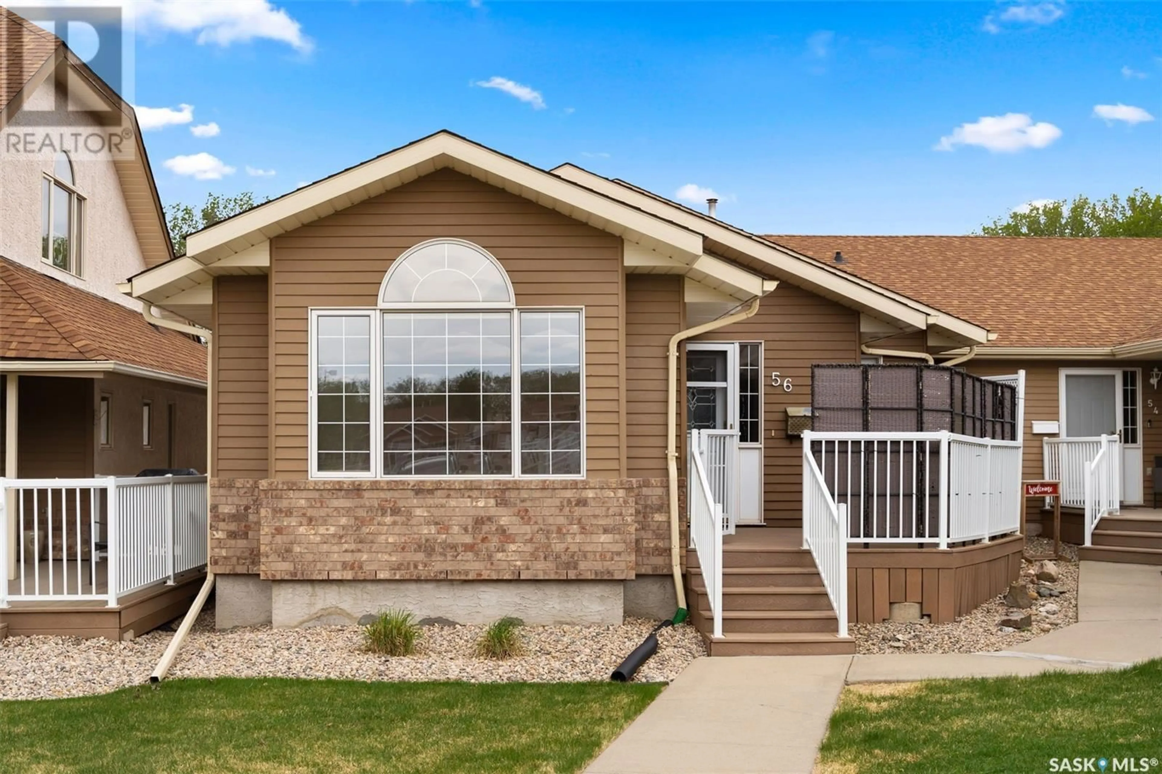 Home with vinyl exterior material, unknown for 56 KENSINGTON CRESCENT, Regina Saskatchewan S4S7G6