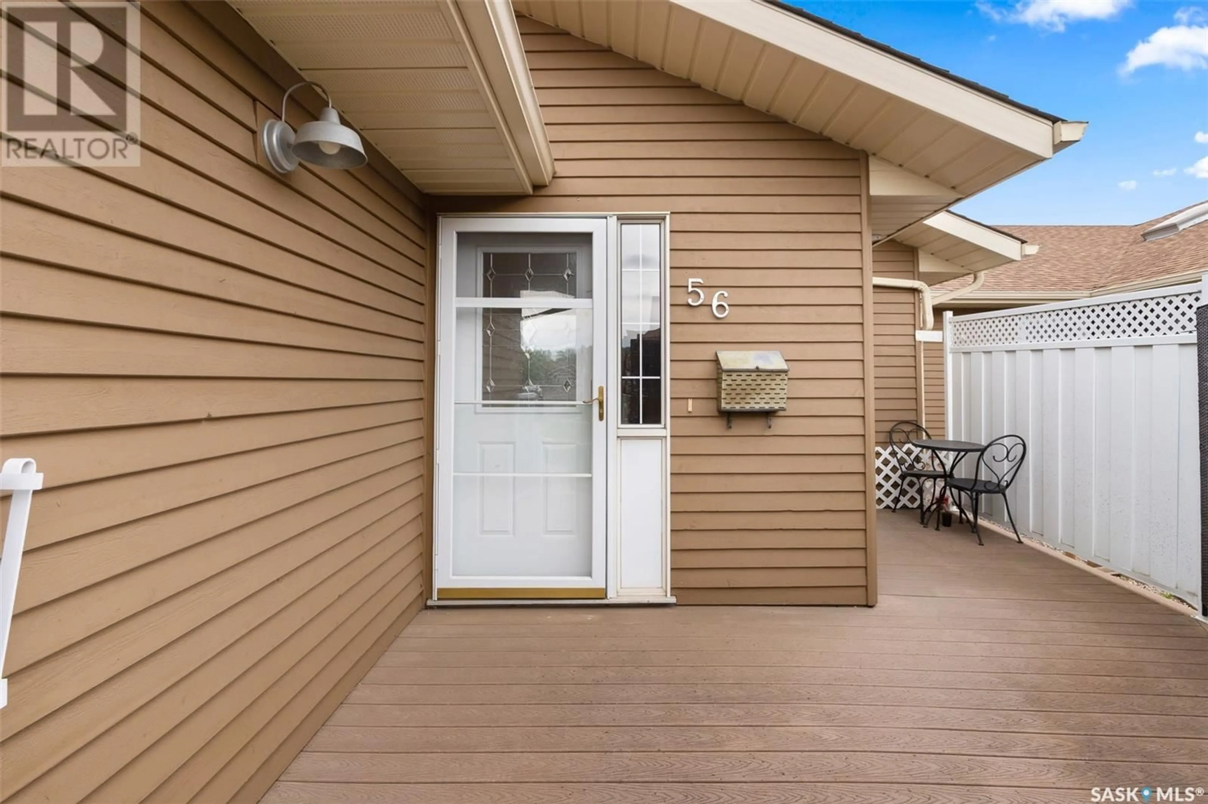 Home with vinyl exterior material, street for 56 KENSINGTON CRESCENT, Regina Saskatchewan S4S7G6